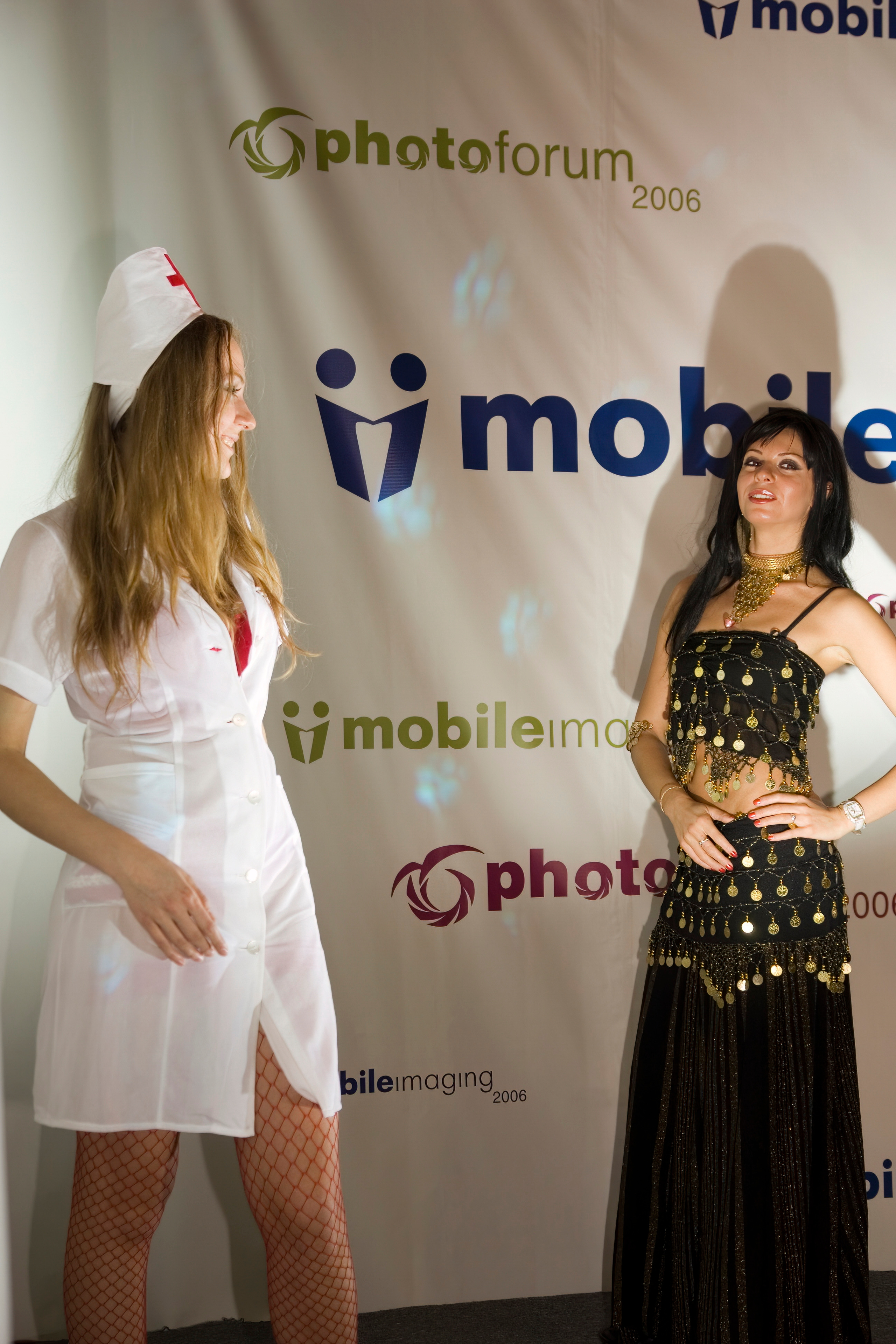 6 международная выставка Фотофорум 2006 — День 2: Часть 3. Фотограф — видеограф в Москве Дмитрий Менделеев