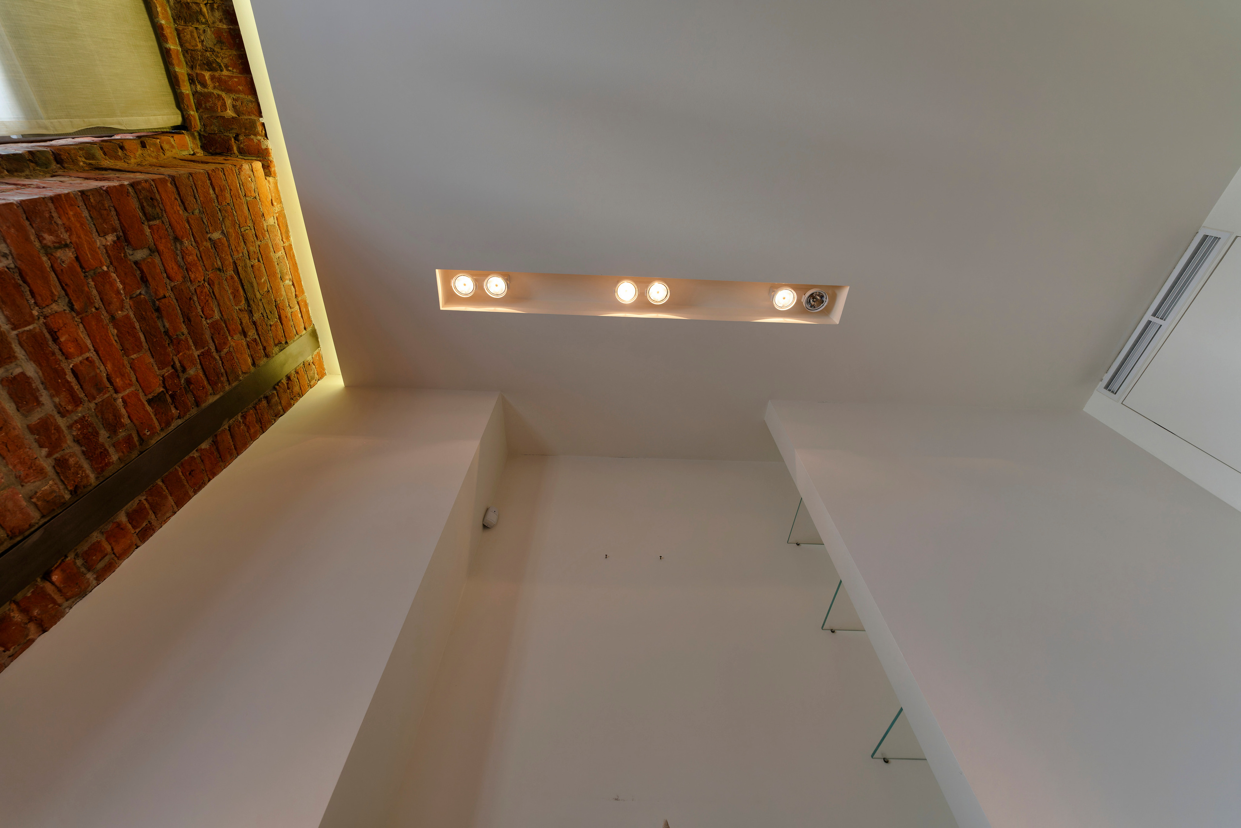 Квартира Пожарский Переулок, Д. 8. Фотограф — видеограф в Москве Дмитрий Менделеев