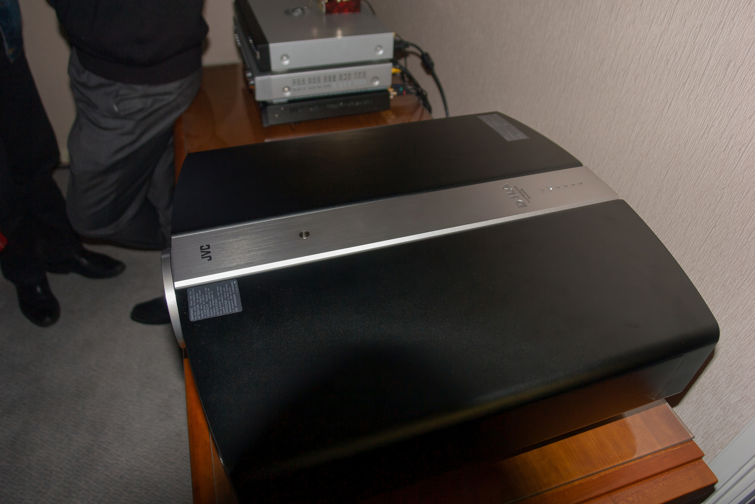 Уникальная выставка Hi-Fi HDI Show в 2006 в Ирис Конгресс Отеле. Фотограф — видеограф в Москве Дмитрий Менделеев