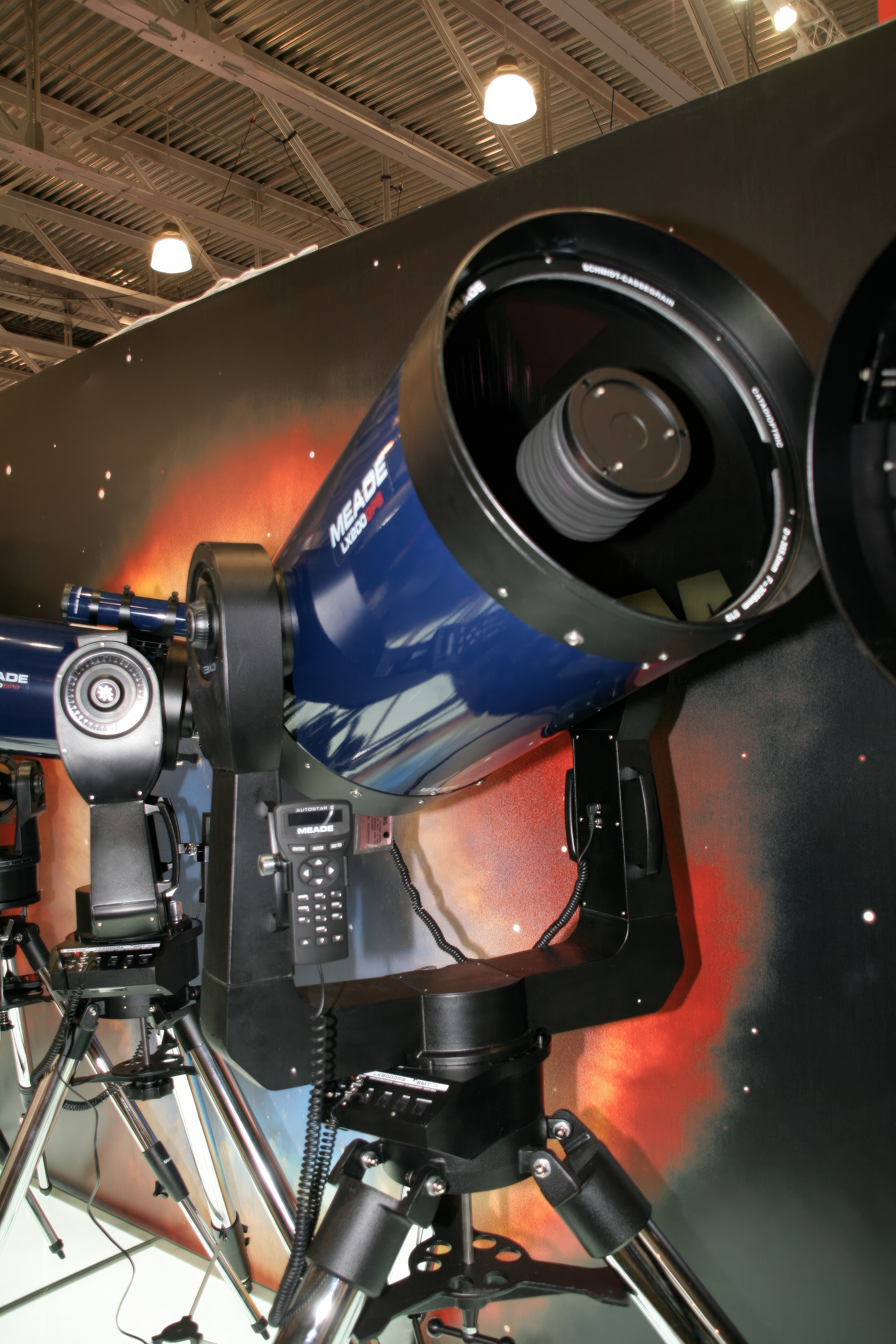 6 международная выставка в Крокус Экспо Фотофорум 2006 — День 1: Часть. Фотограф — видеограф в Москве Дмитрий Менделеев