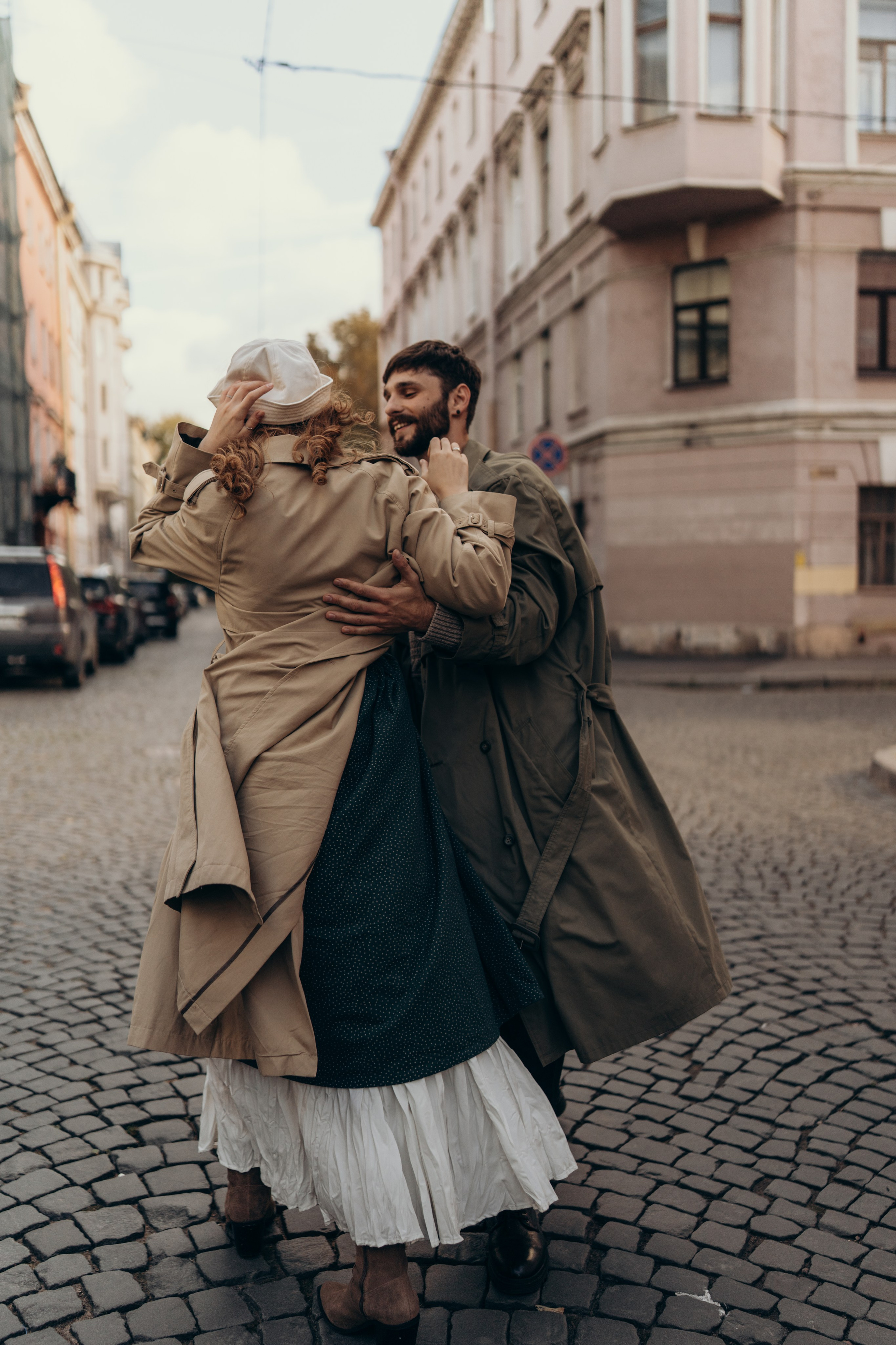 Евгений и Марина. Hmliber — фотограф и контент-креатор из Петербурга