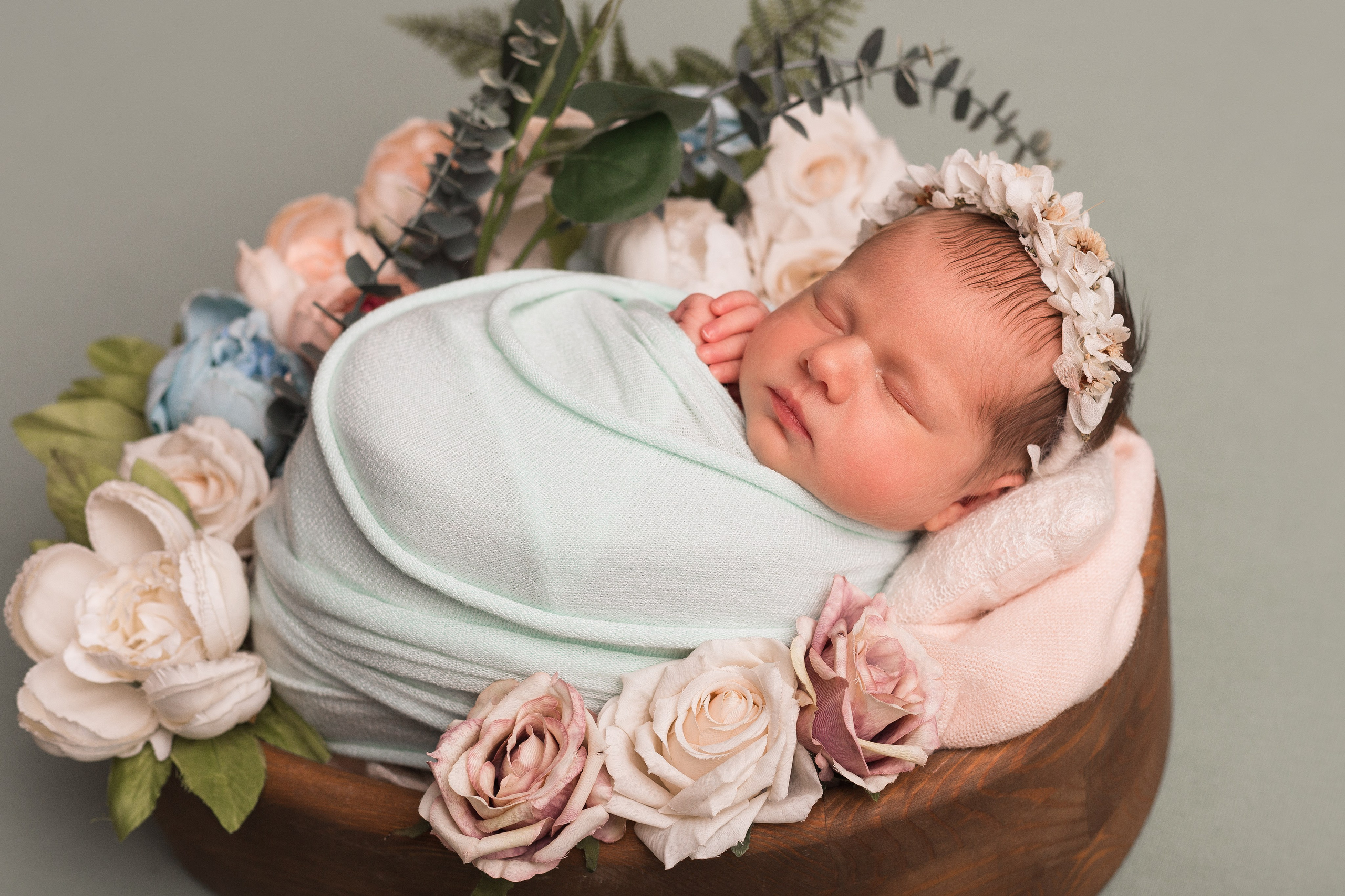 Девочки. Фотограф новорожденных в Омске Анастасия Моисеева