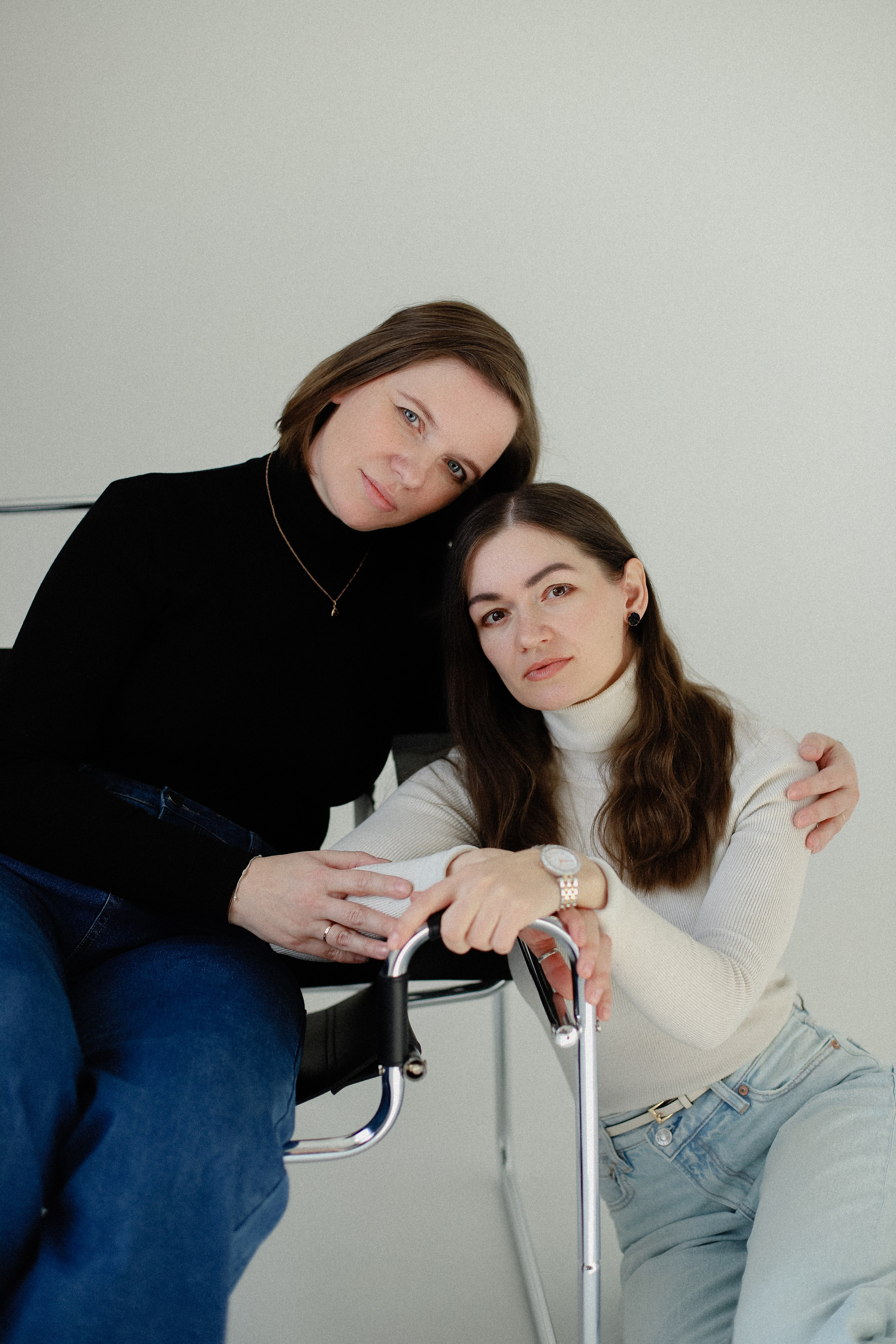 Полина и Юля. Фотограф в Алматы и Москве Даша Пушкина