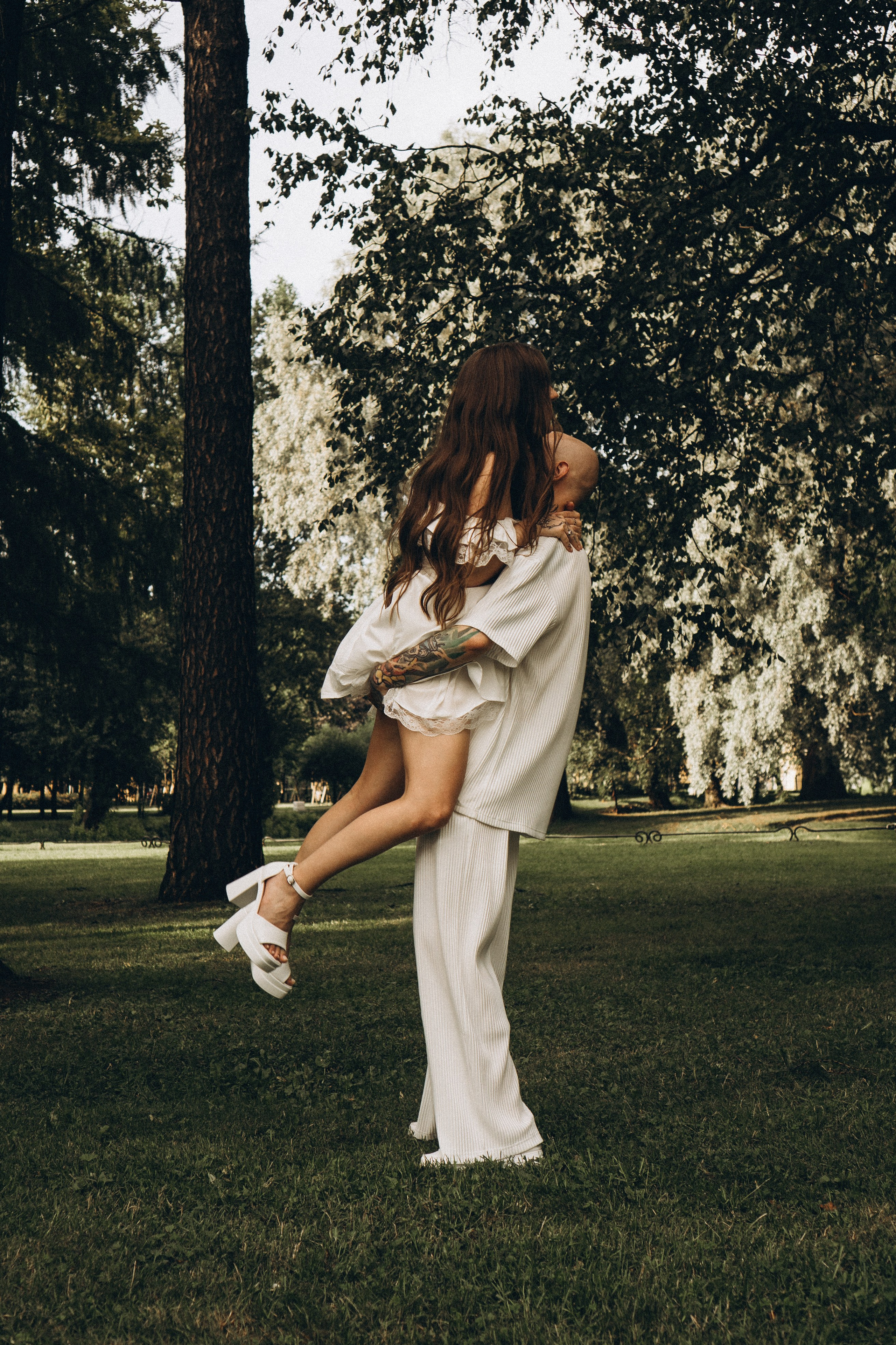 СВАДЕБНАЯ ПРОГУЛКА ПО ТАВРИЧЕСКОМУ САДУ И НЕВСКОЙ РАТУШЕ. Профессиональный фотограф, Санкт-Петербург — Виктория Богомолова