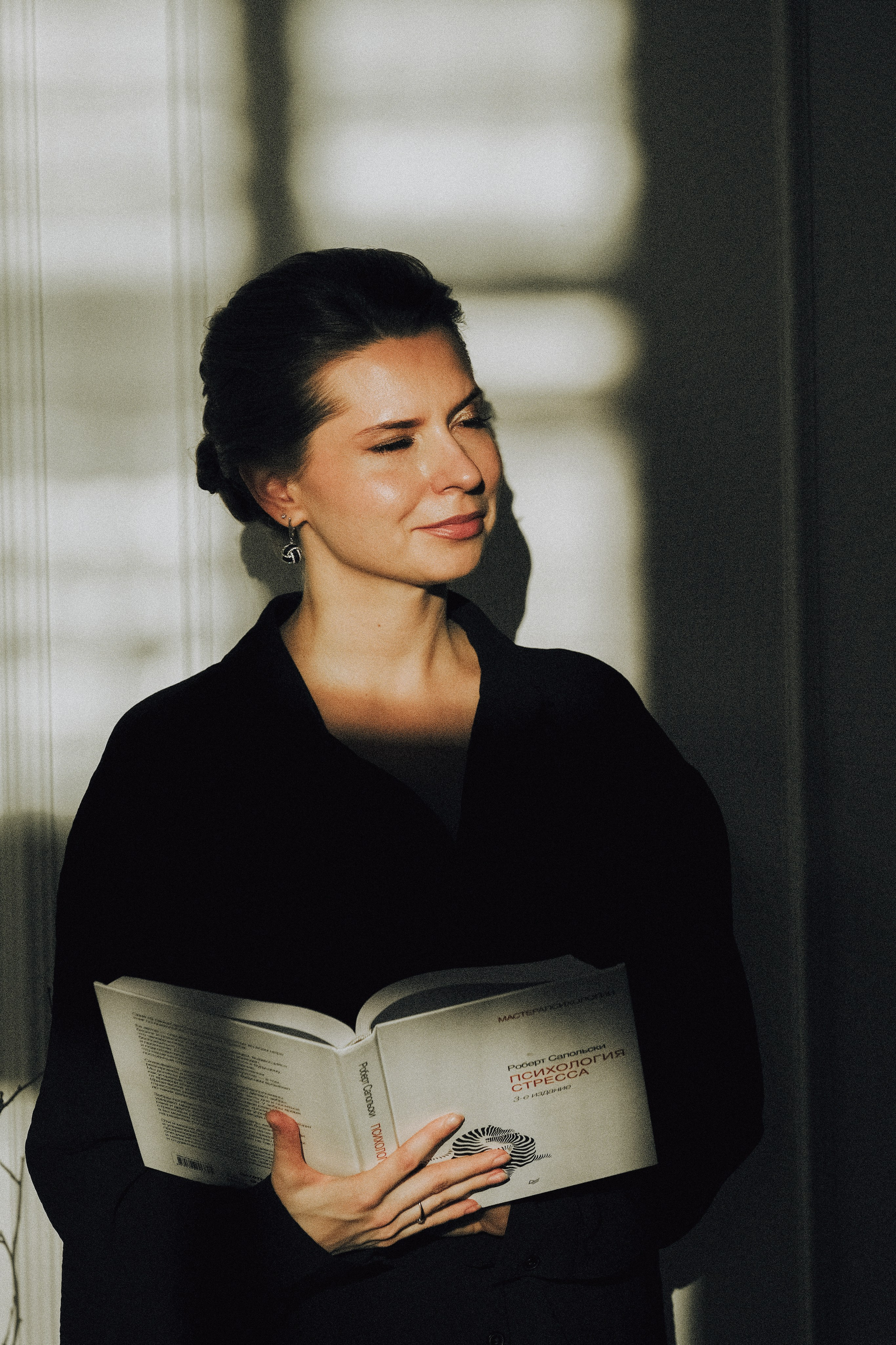 ФОТОСЕСИИЯ В СТУДИИ ДЛЯ ДЕВУШКИ ПСИХОЛОГА. Профессиональный фотограф, Санкт-Петербург — Виктория Богомолова