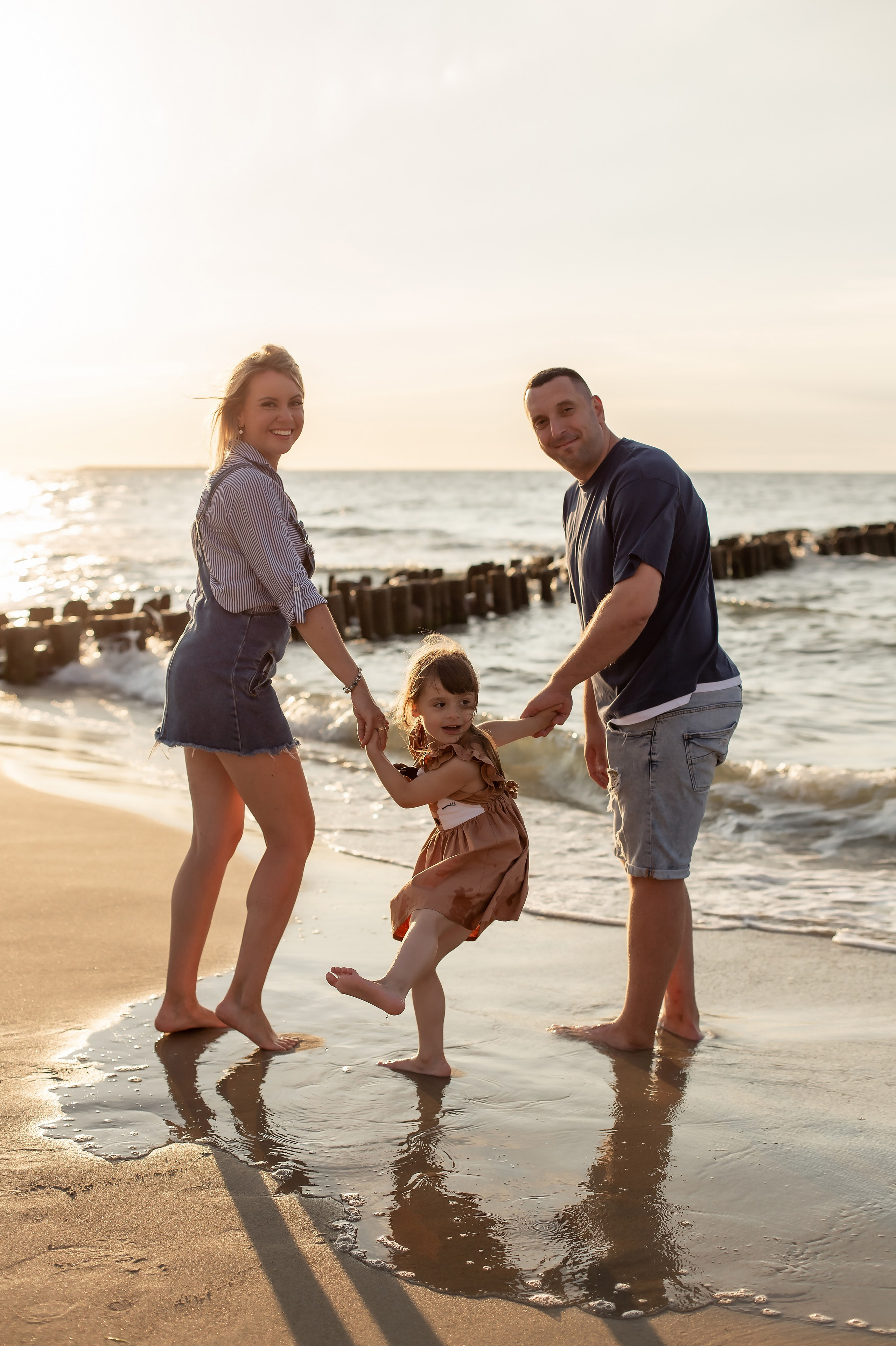 Есеня и родители. Малиновка. Фотограф в Калининграде Решетникова Алина