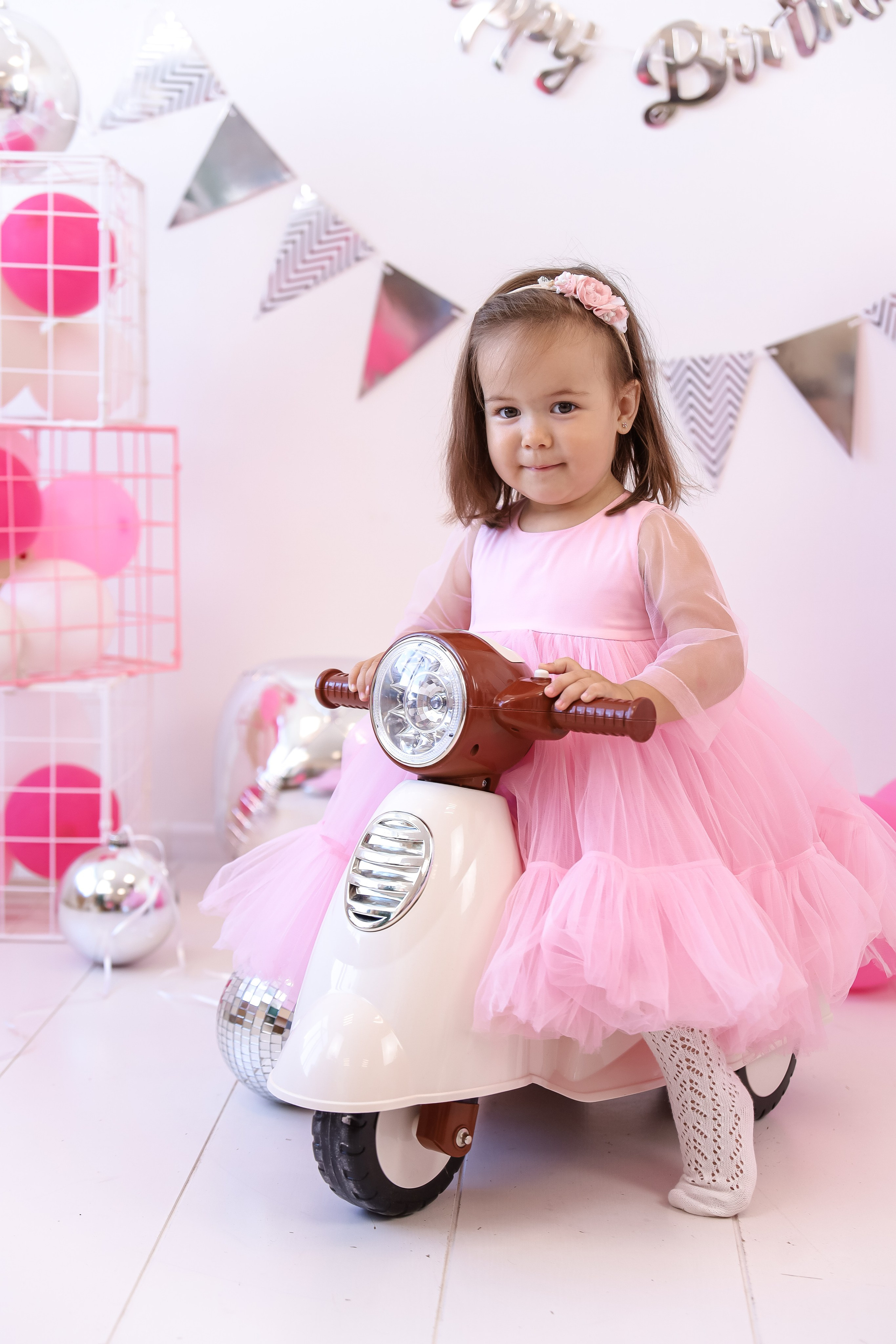 2 года Лиле. Детский и Семейный фотограф в Санкт-Петербурге. Детская Фотостудия «FAMILY STORY»