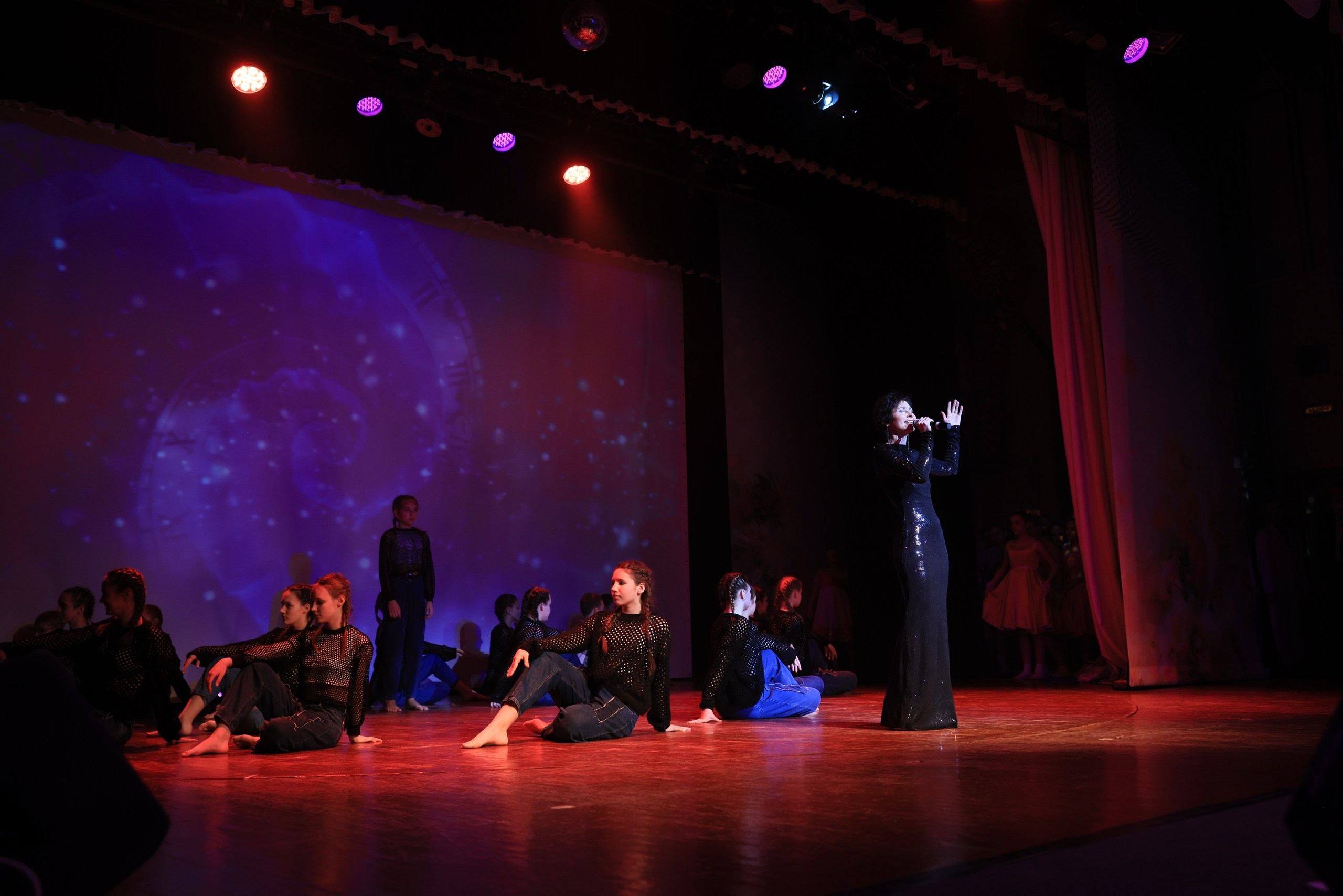 Концерт к 8 Марта в ДК «Металлург» г. Тула. Фотограф в Туле Крупский АнДРей. Фотостудия «КАДР71» в Туле