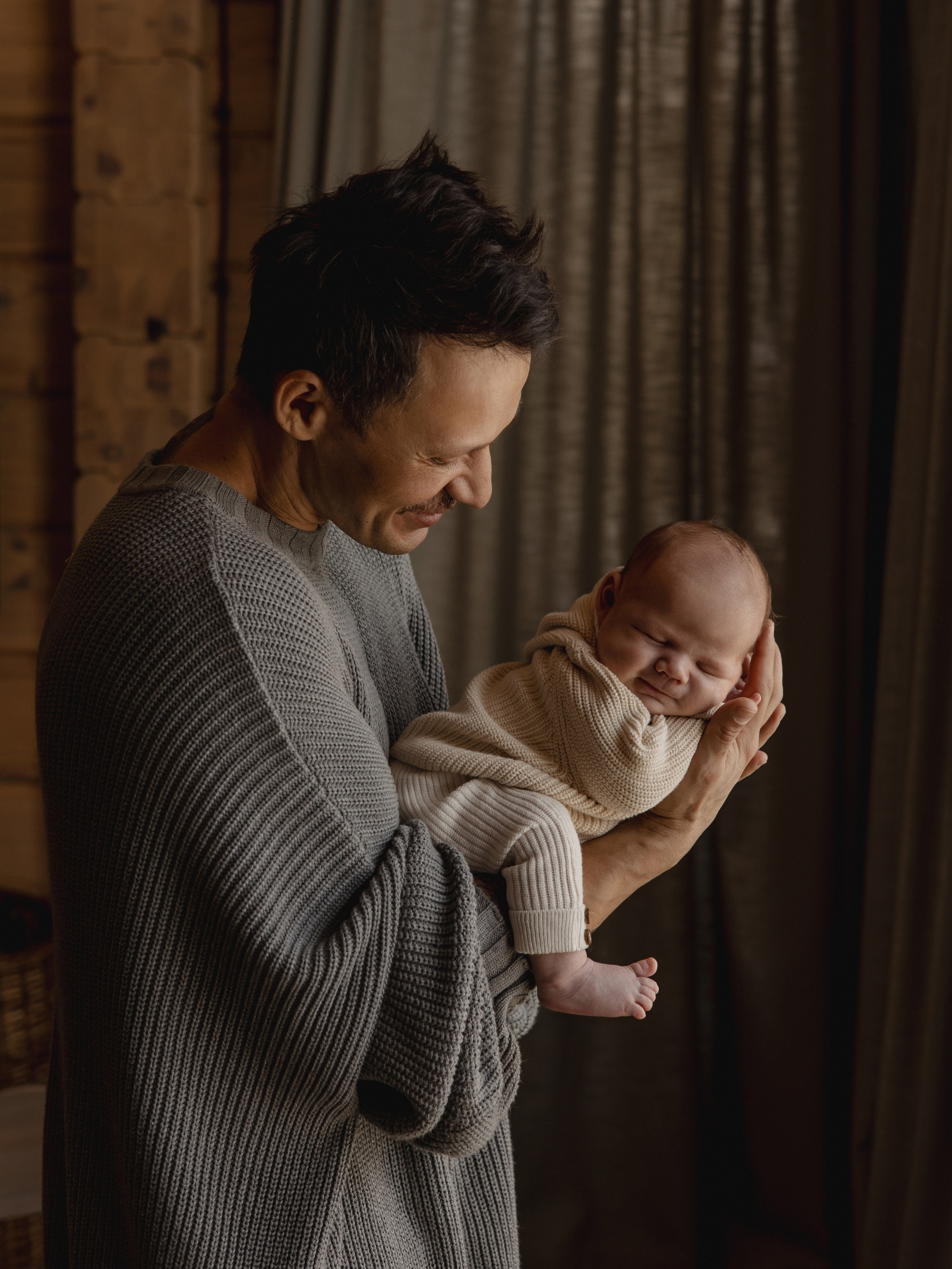 Фотограф для домашней фотосессии. Фотограф новорожденных Екатеринбург, детский фотограф в Екатеринбурге,