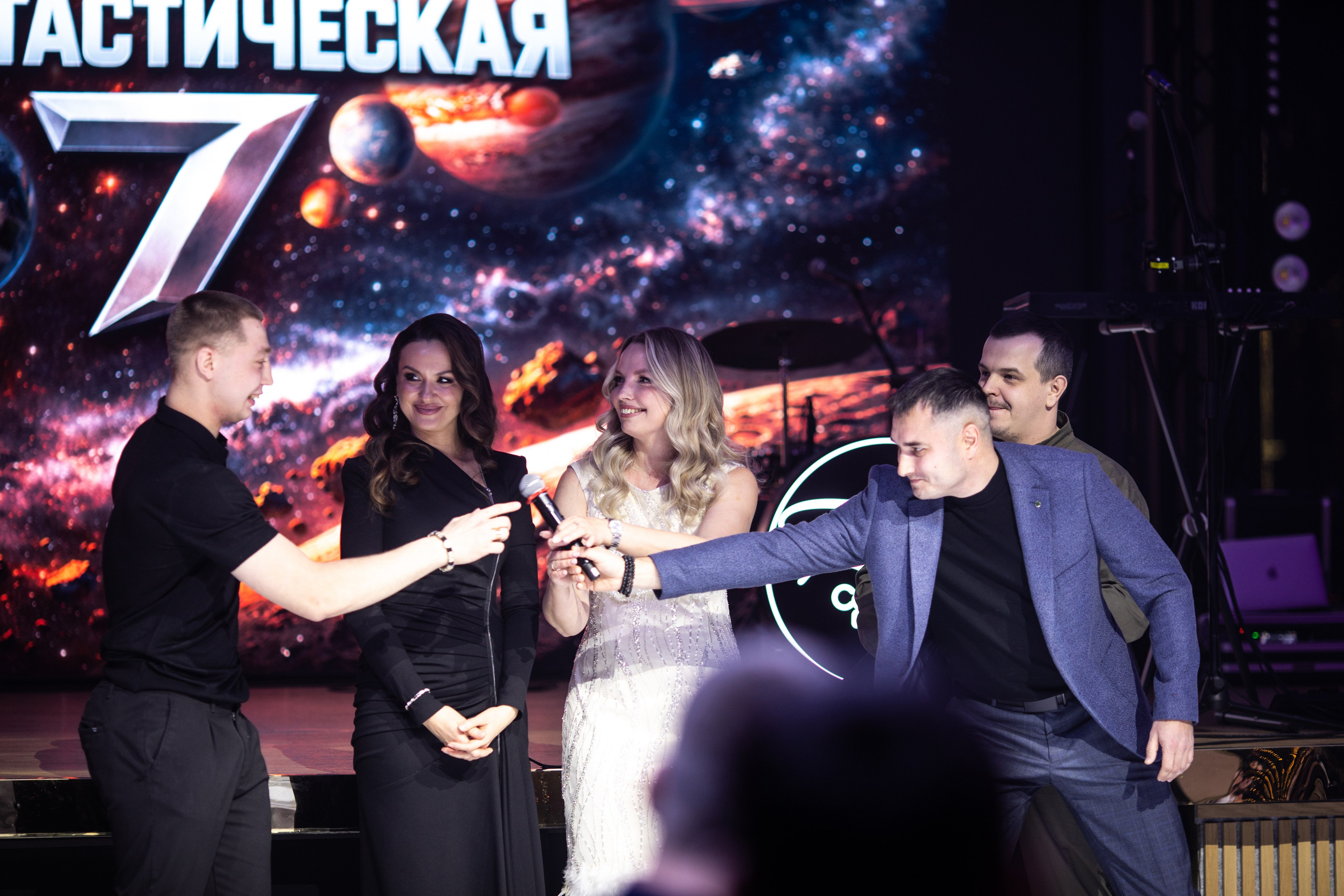 Корпоратив — Фантастическая семерка 2025. Репортажный и свадебный фотограф в Челябинске Елисеев Павел