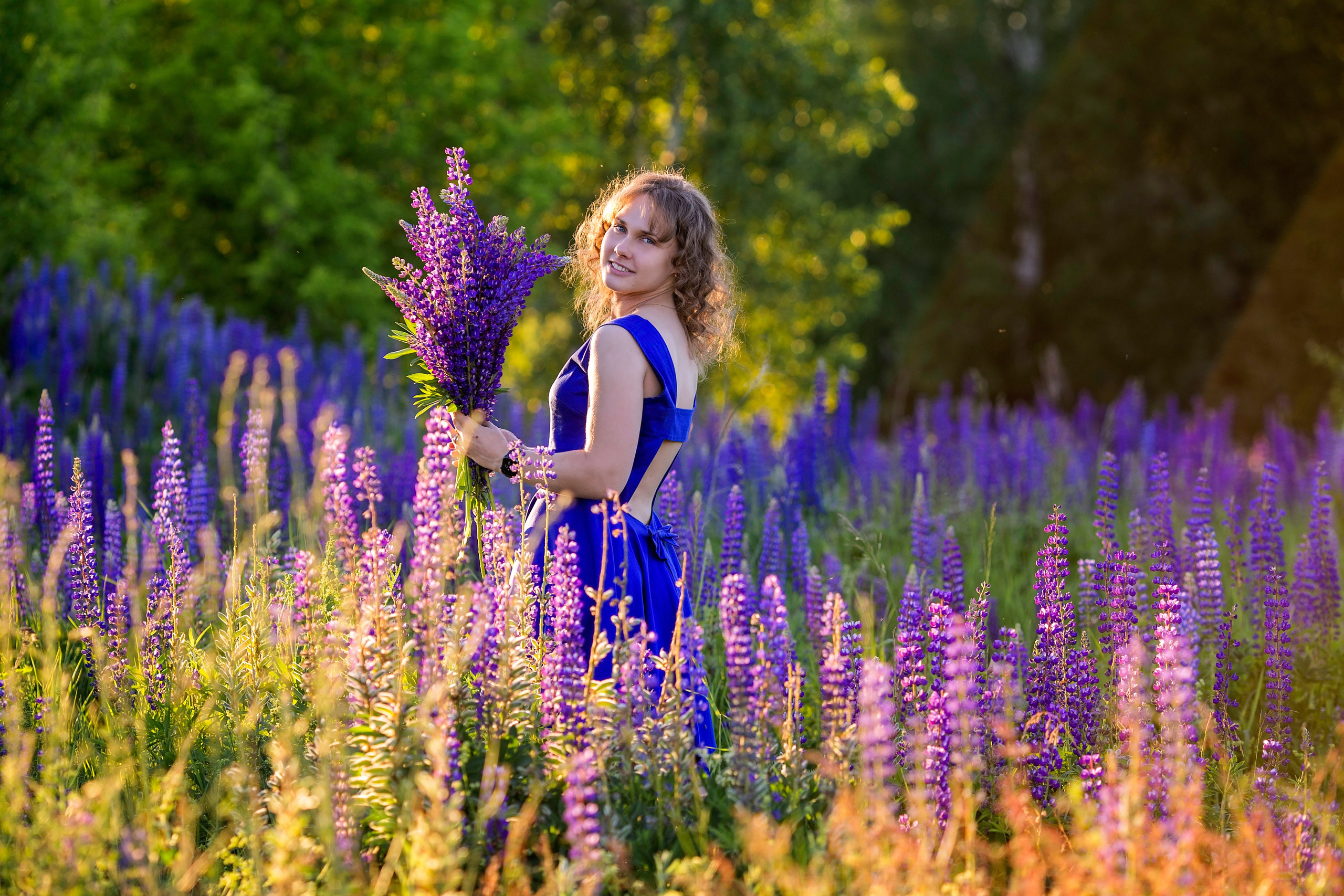 Индивидуальная фотосессия в люпинах (Анна). Главная
