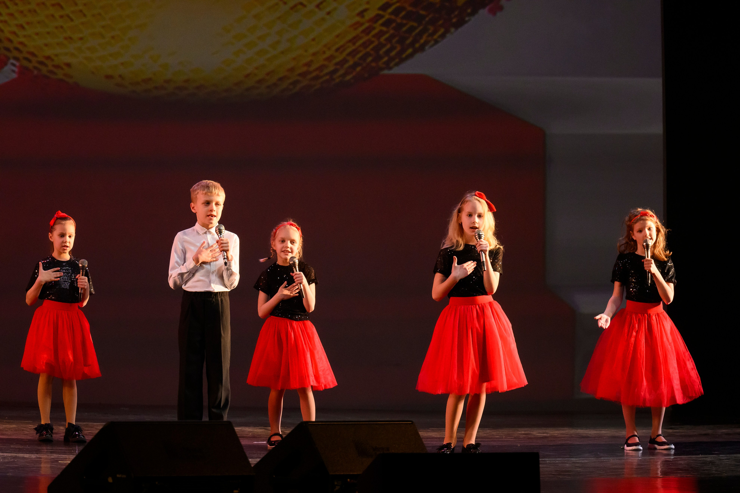 23 апреля, часть 2, БКЗ Октябрьский, г. Санкт-Петербург. Золотое яблочко