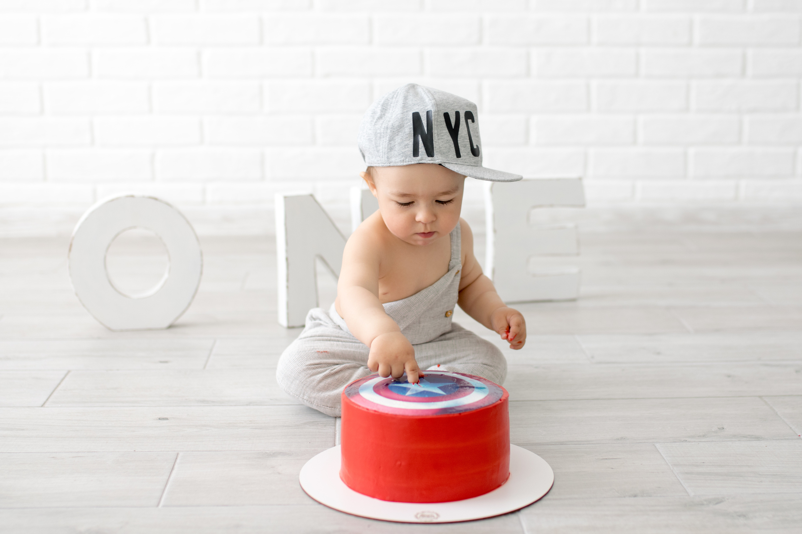 Годик Игнатику. Фотограф в Ялте Инна Найден. Детский и семейный фотограф