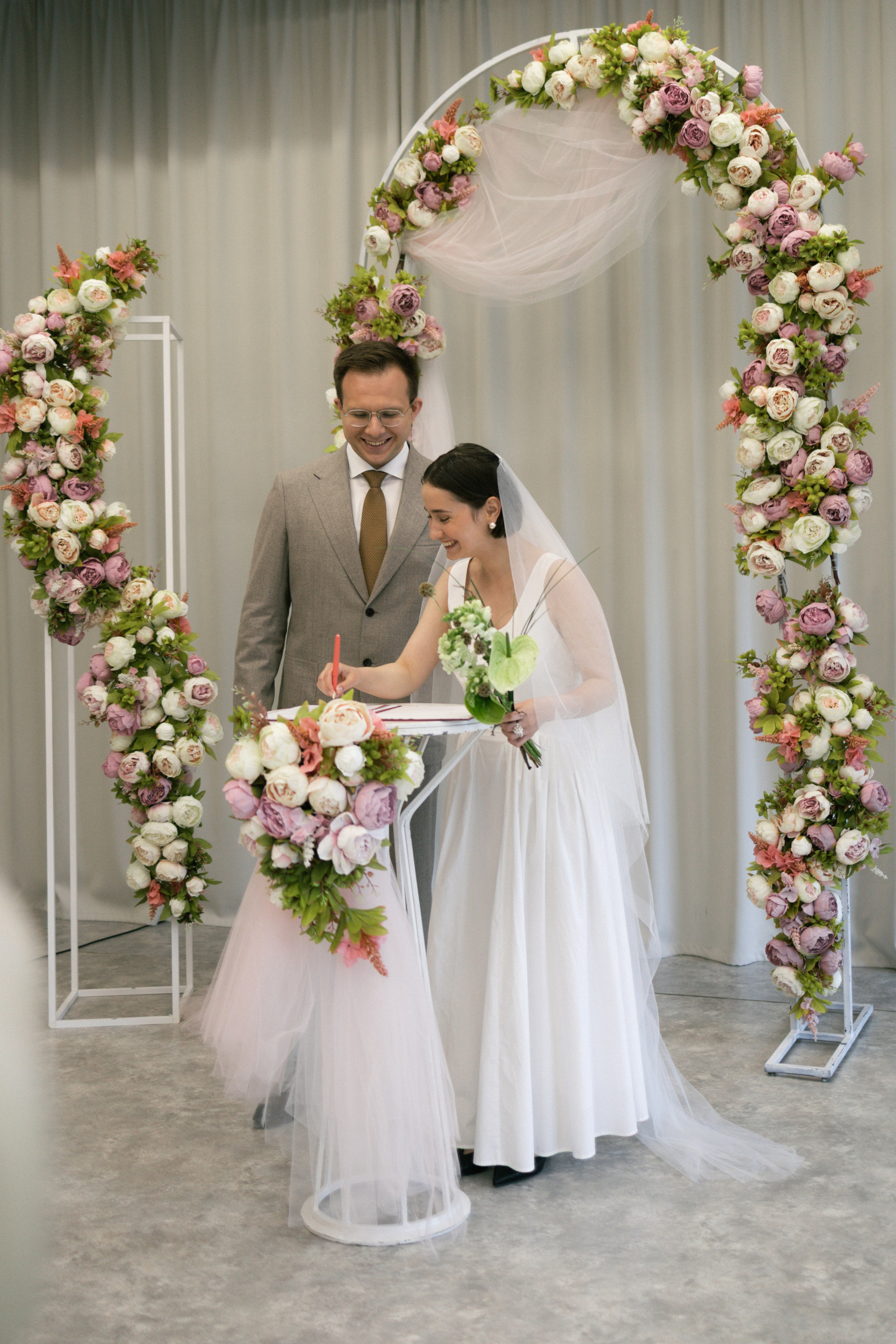 Аня и Илья. Венчание в церкви I 20.05.2025. Фотограф Зарина. Казань