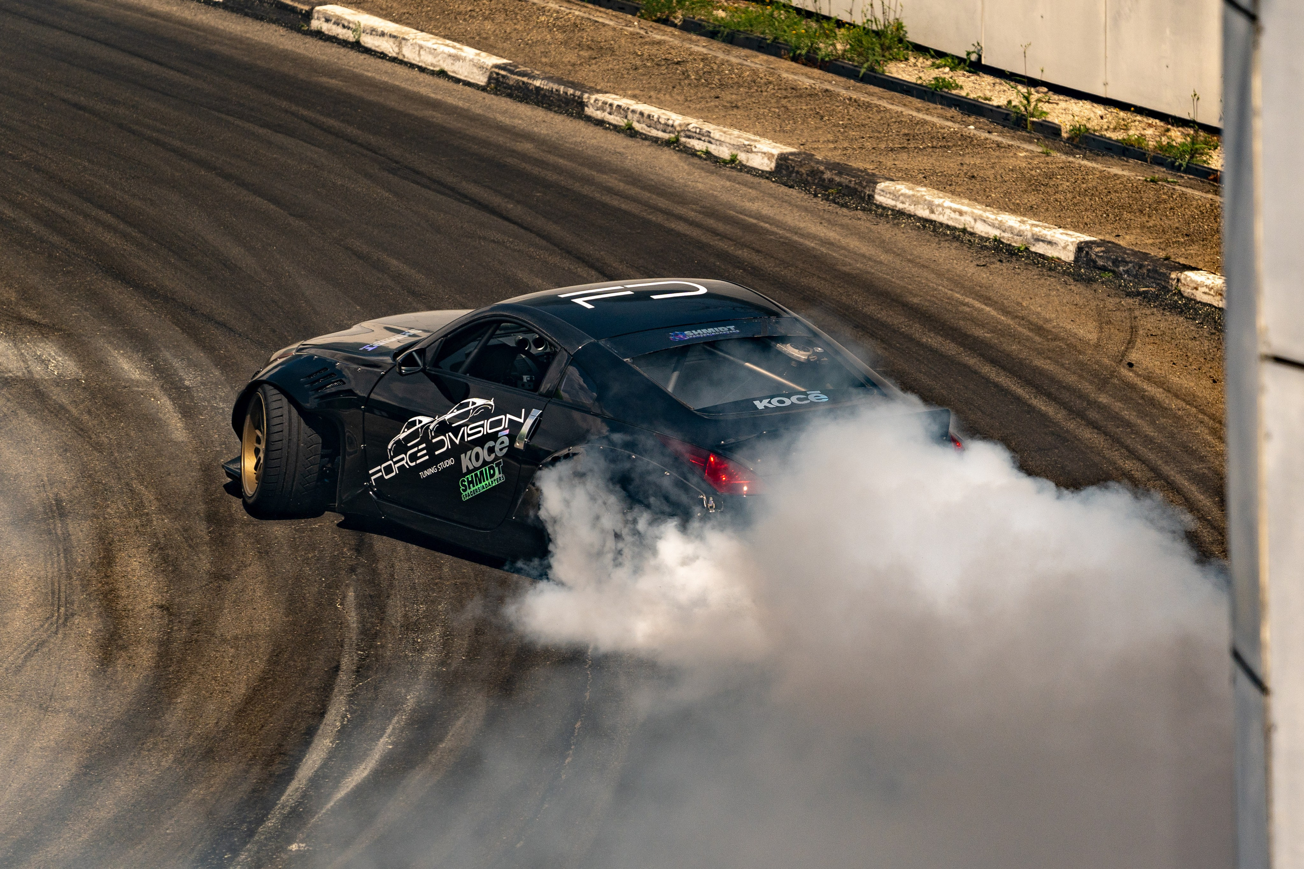 Автомобильные дрифт-гонки в рамках фестиваля Grounded 2024. Репортажный фотограф в Красной Поляне и Сочи Павлюченко Екатерина