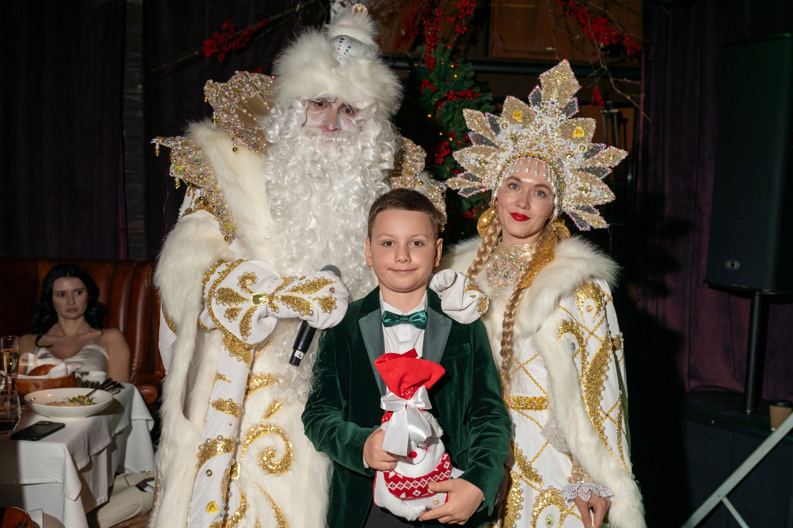 Новый год 2025 в ресторане Red Fox. Репортажный фотограф в Красной Поляне и Сочи Павлюченко Екатерина