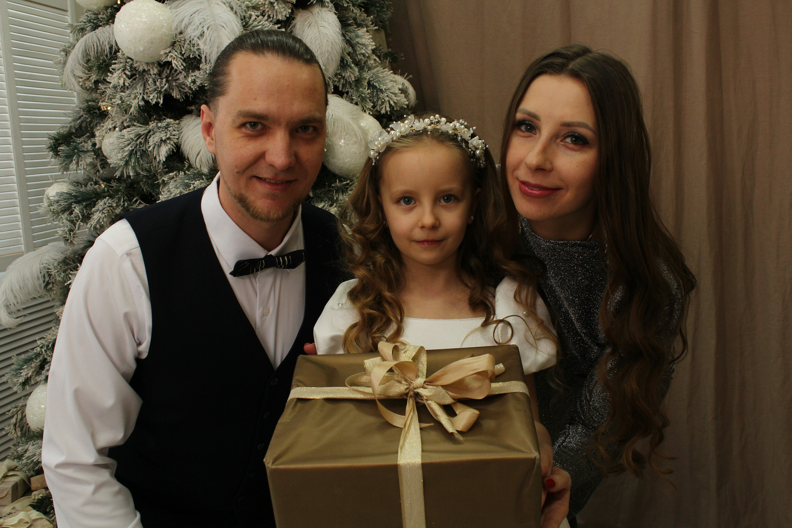 2026. TALANTA-семейный и свадебный фотограф