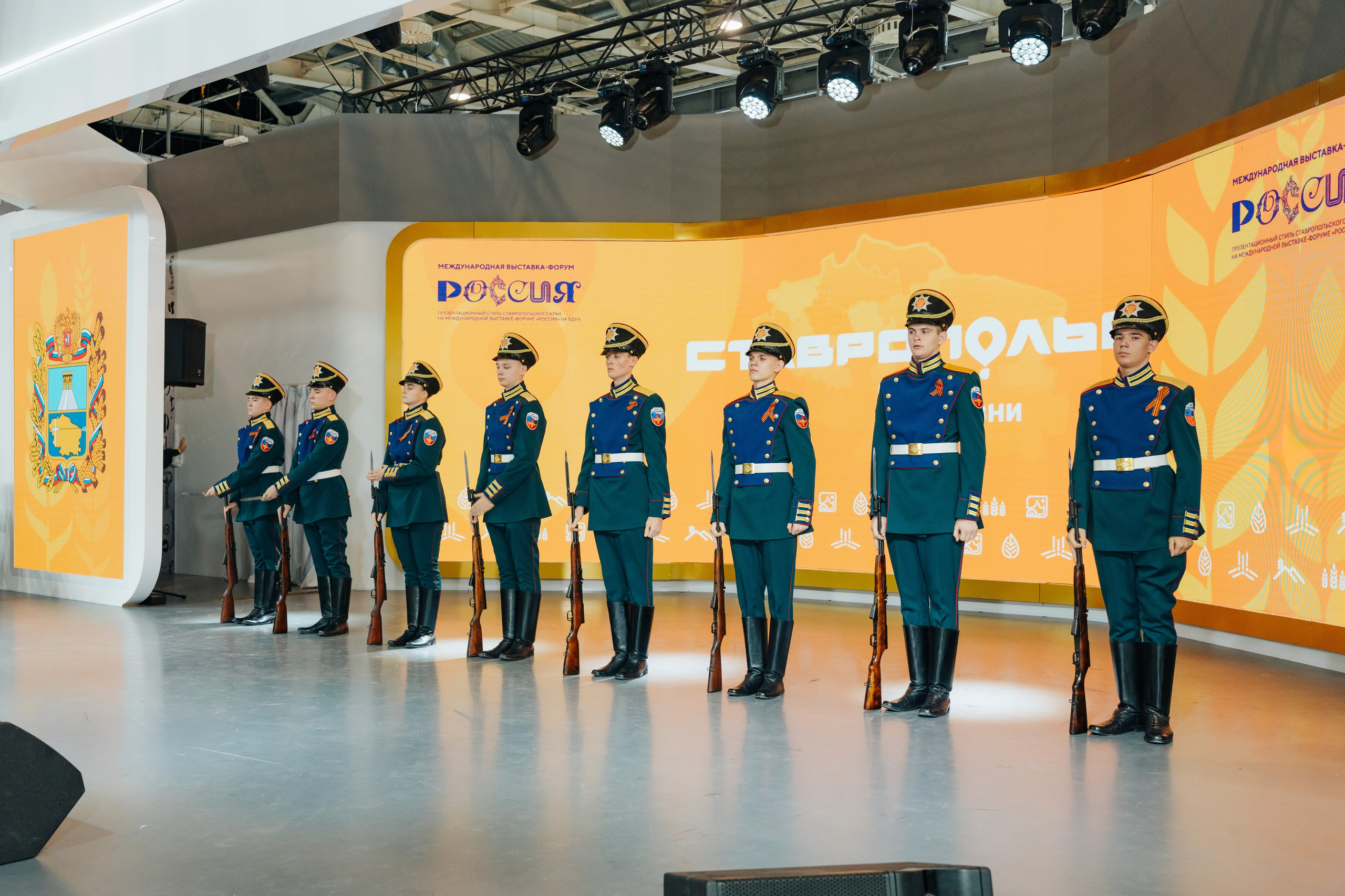 Фото и видео на корпоратив, выставку, конференцию