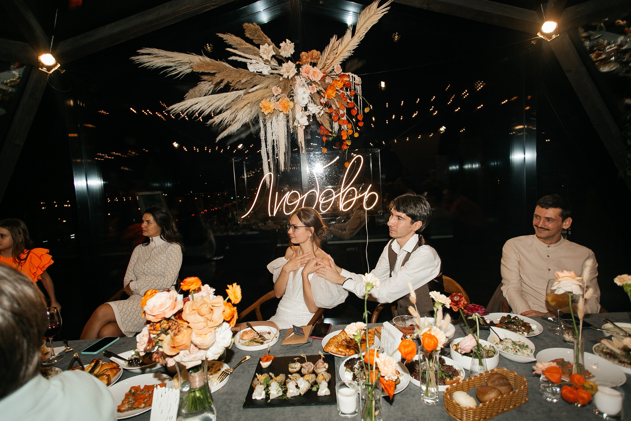 Пример полной свадебной съемки. Свадебный фотограф в Санкт-Петербурге Вика Стукачева