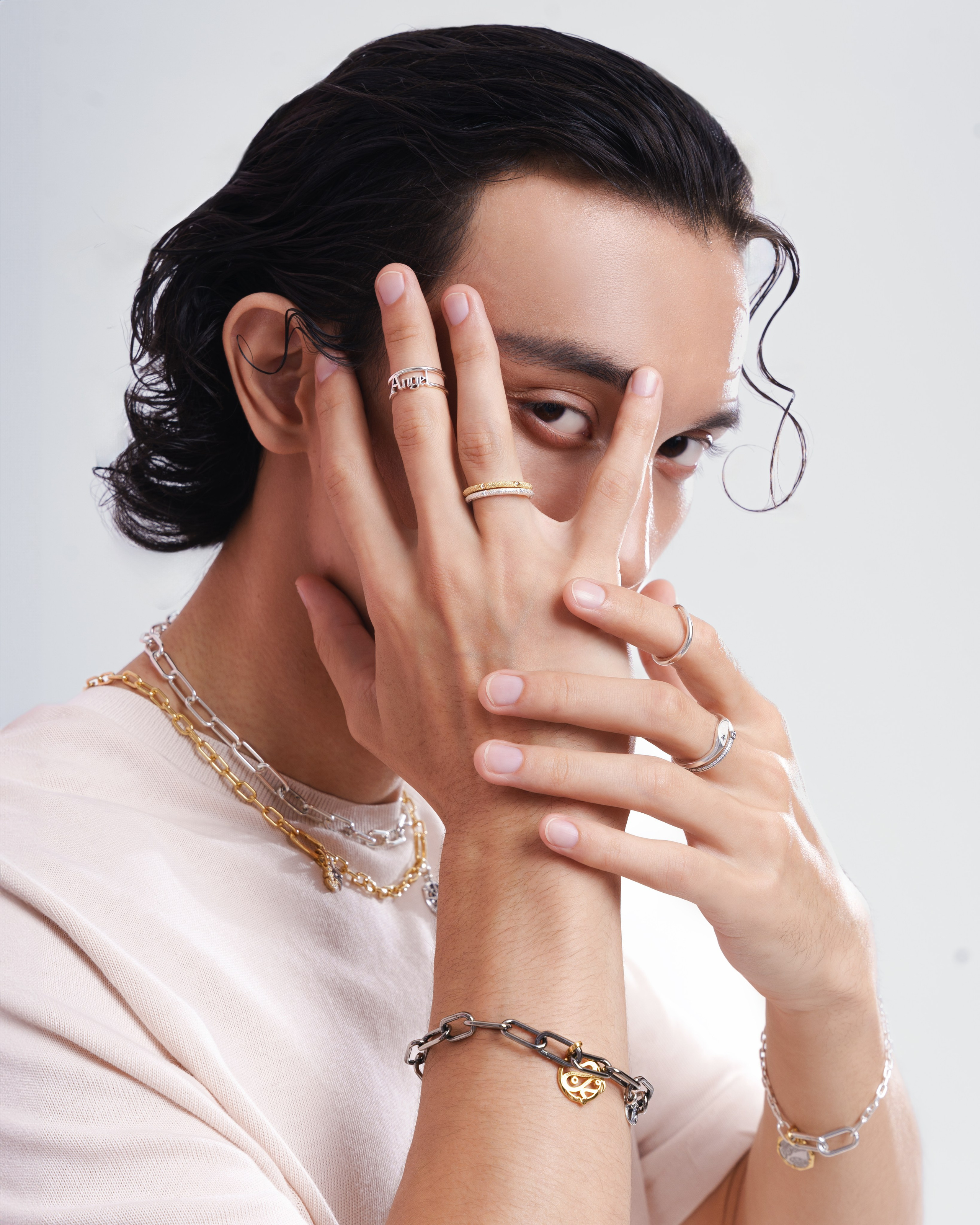 Pandora. Главная