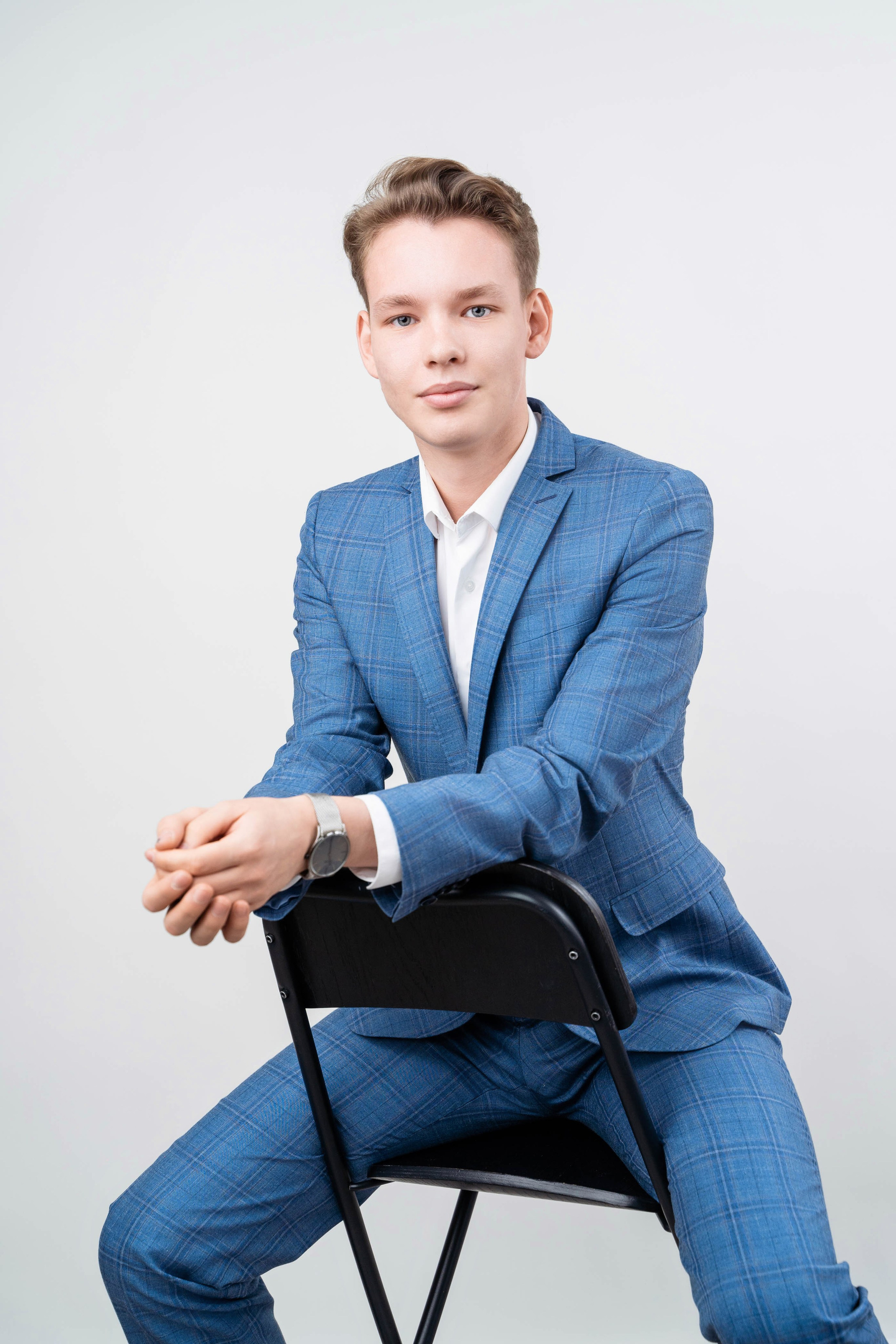 Выпускники портфолио. Выпускные альбомы Нижнекамск Набережные Челны Фотостудия Небо