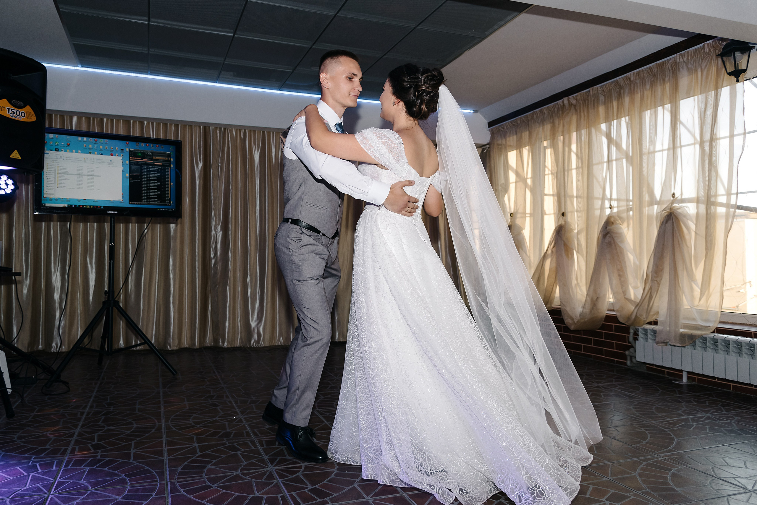 Роман и Карина. Фотограф Волжский Екатерина Егорова