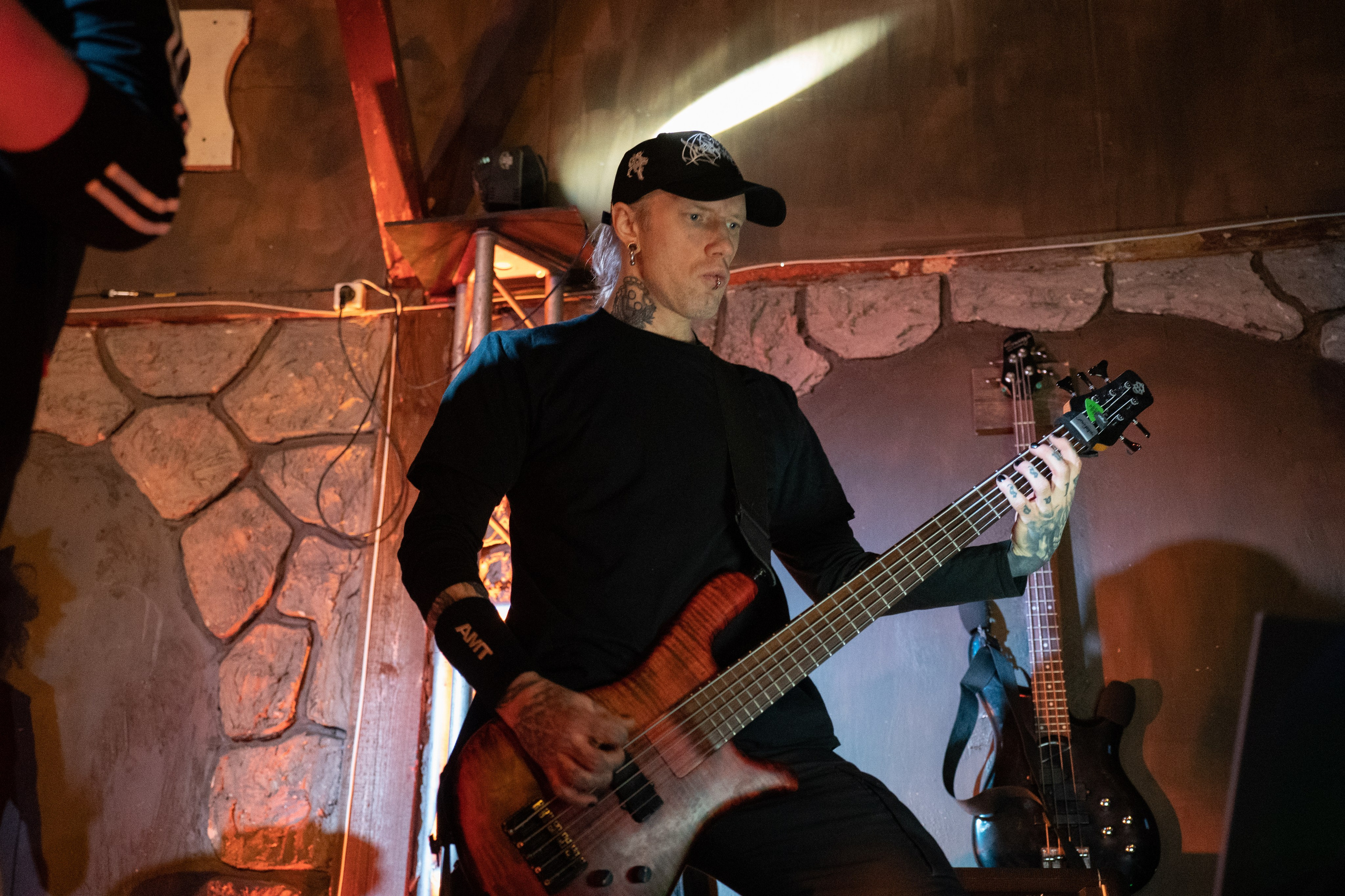 Ночь На Земле|Нора, Псков. Концертный и репортажный фотограф в Санкт-Петербурге Слава Пахомов