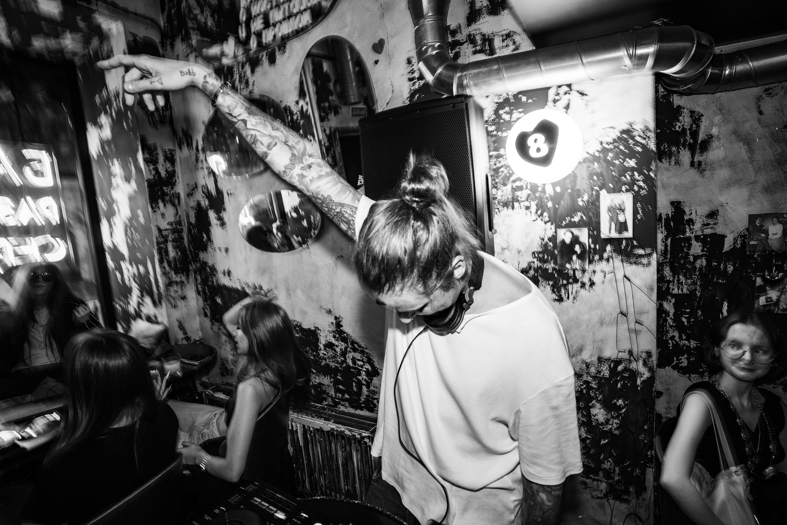 Бар разбитых сердец. DJ Guitacidelli. Концертный и репортажный фотограф в Санкт-Петербурге Слава Пахомов