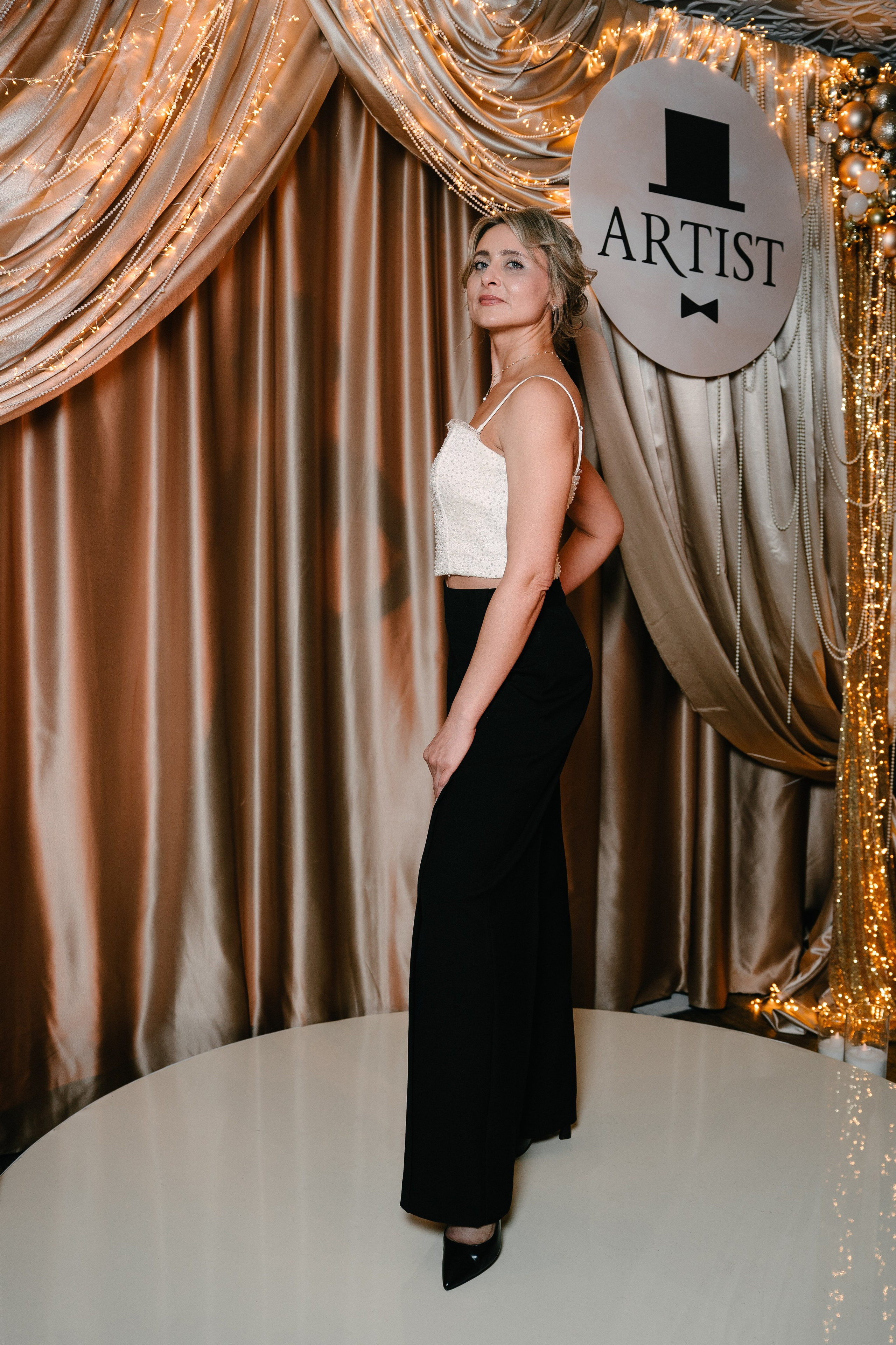 Новогодний вечер в Артисте. Свадебный и семейный фотограф в Воронеже Анастасия Бойко