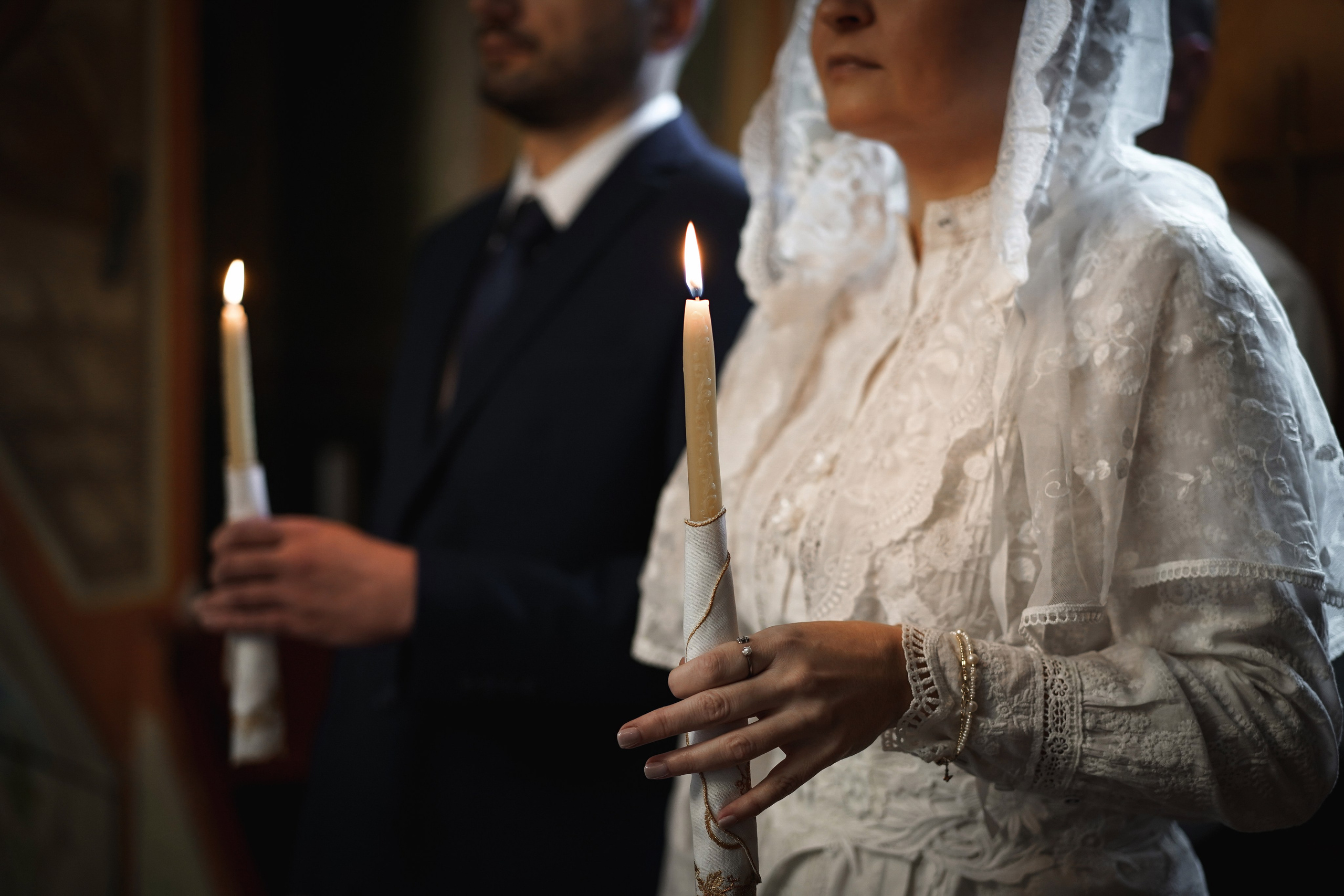 Венчание в Троицком храме. Свадебный фотограф в Ростове-на-Дону. Таинство Крещения и Венчания, семейные фотосессии. Алёна Чёботова