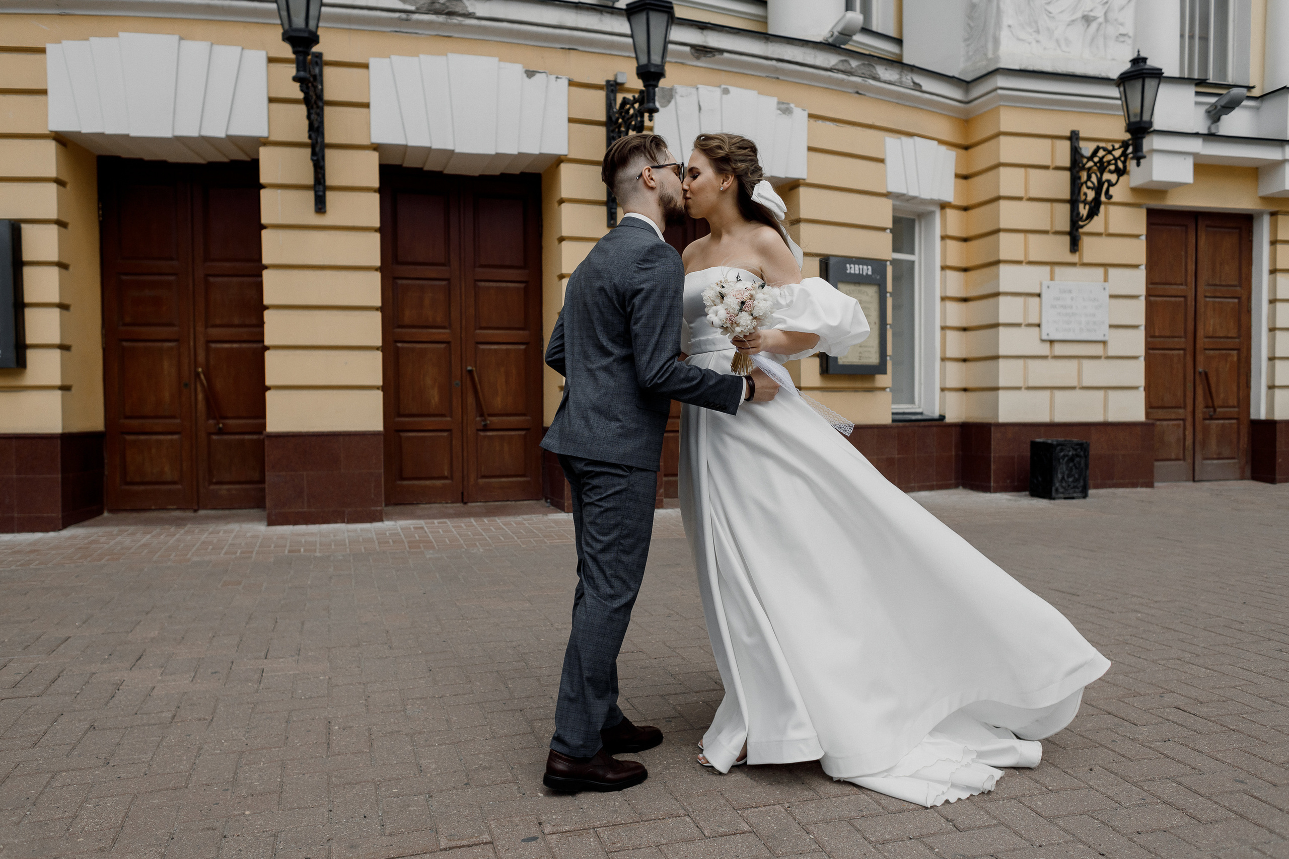 It started with a kiss…. Свадебный фотограф Дмитрий Воробьев Москва Ярославль
