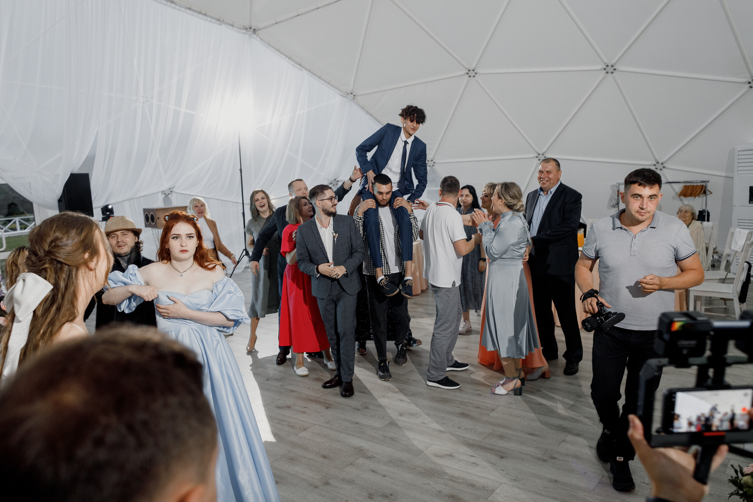 It started with a kiss…. Свадебный фотограф Дмитрий Воробьев Москва Ярославль