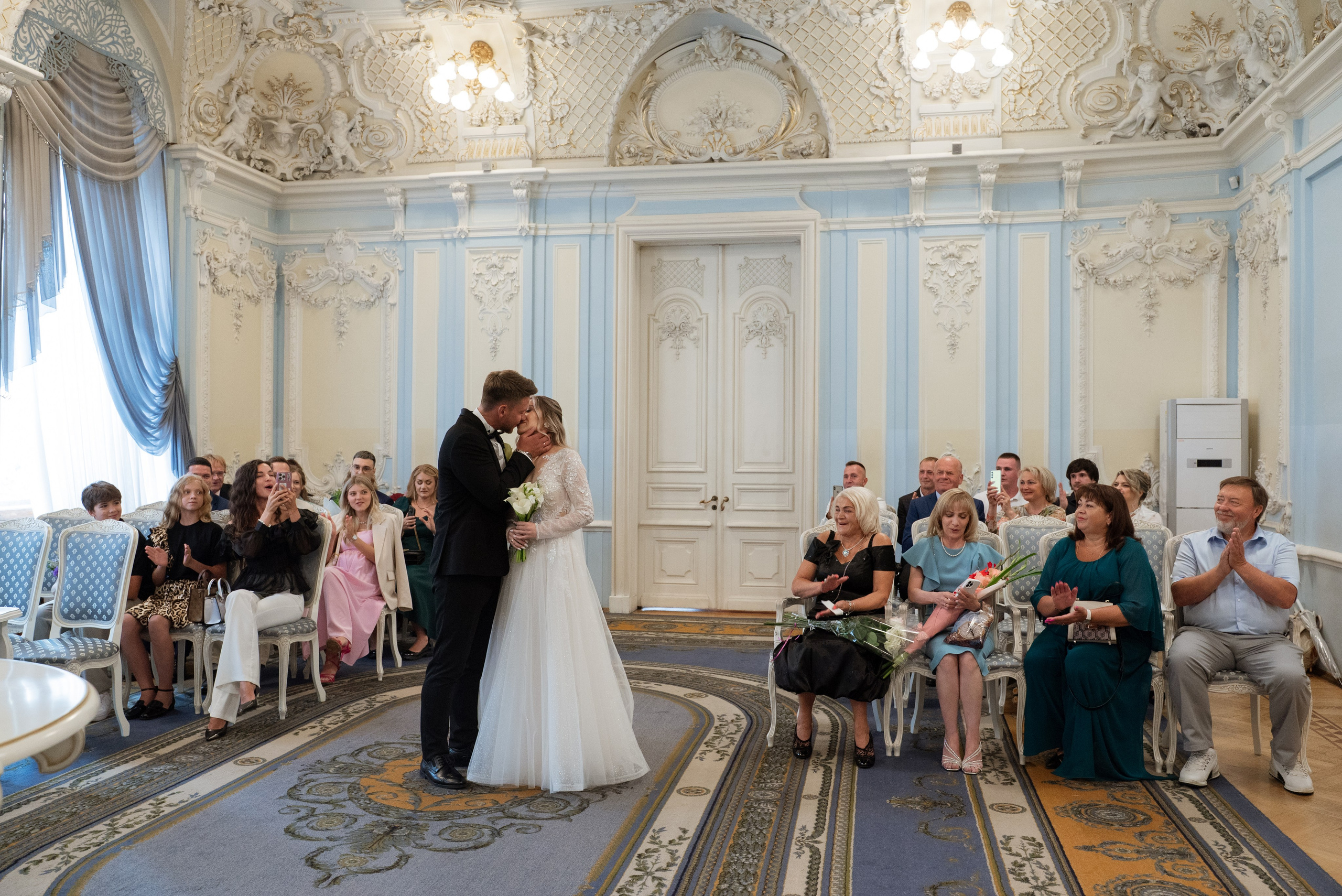 Алексей и Елизавета|10.08.25. Свадебный фотограф в Санкт-Петербурге Владислава Тюльпина