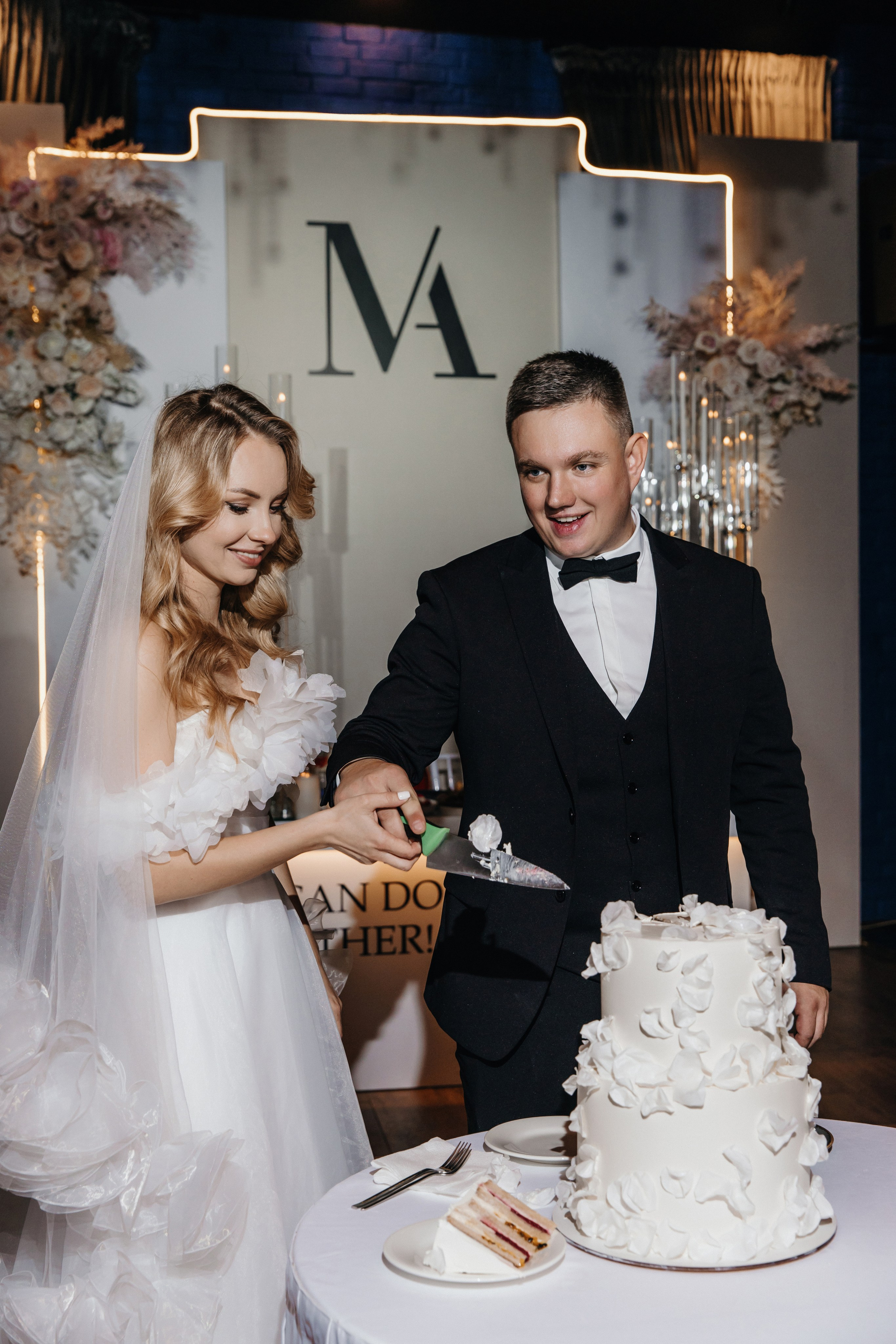 Саша и Миша. Свадебный фотограф и видеограф Когай Дмитрий и Юлия