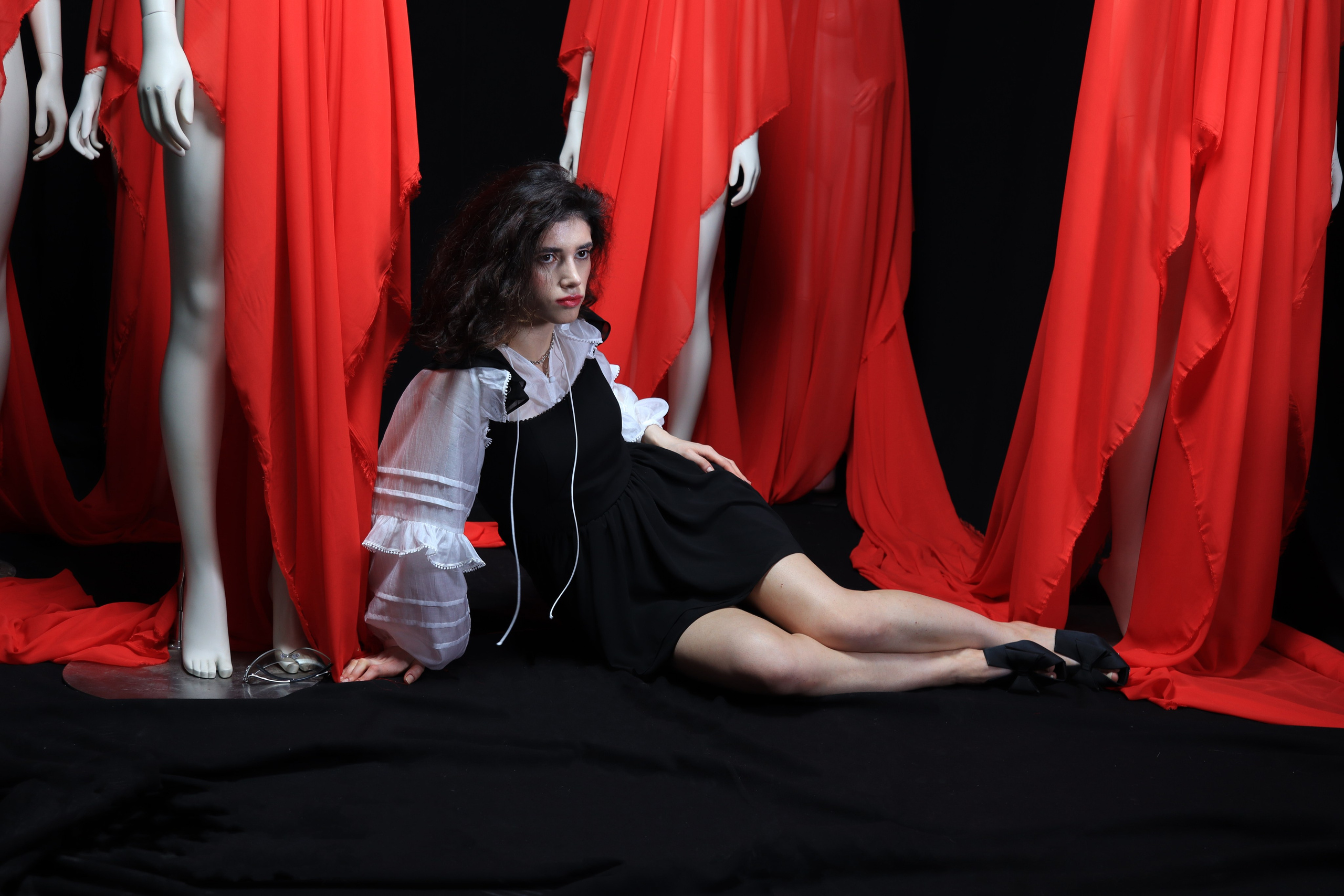 Студийная женская фотосессия | Москва, май 2025. Женский портретный фотограф в Москве Подгорнова Екатерина