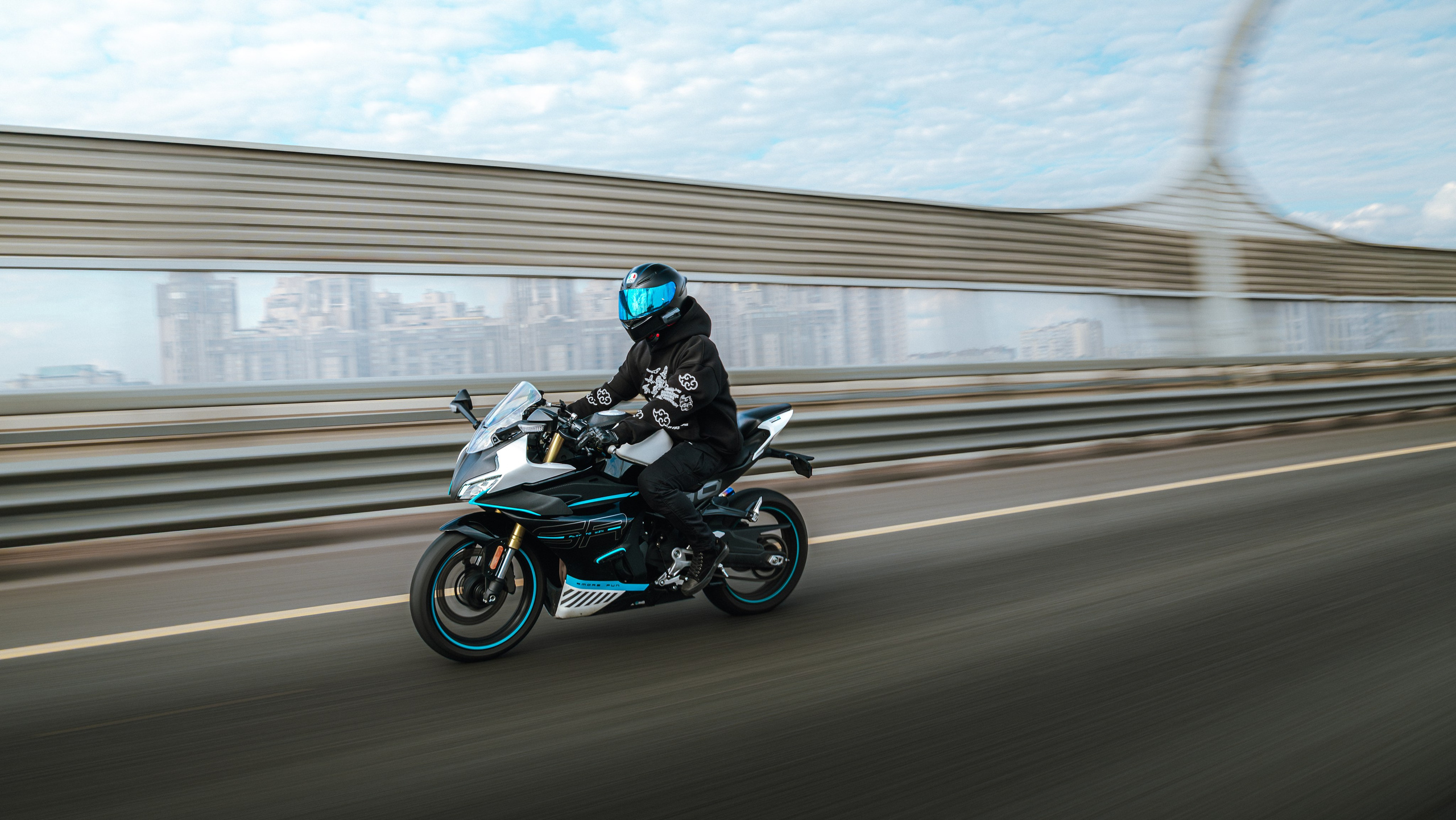 CFMOTO 450sr. Valya Fleks