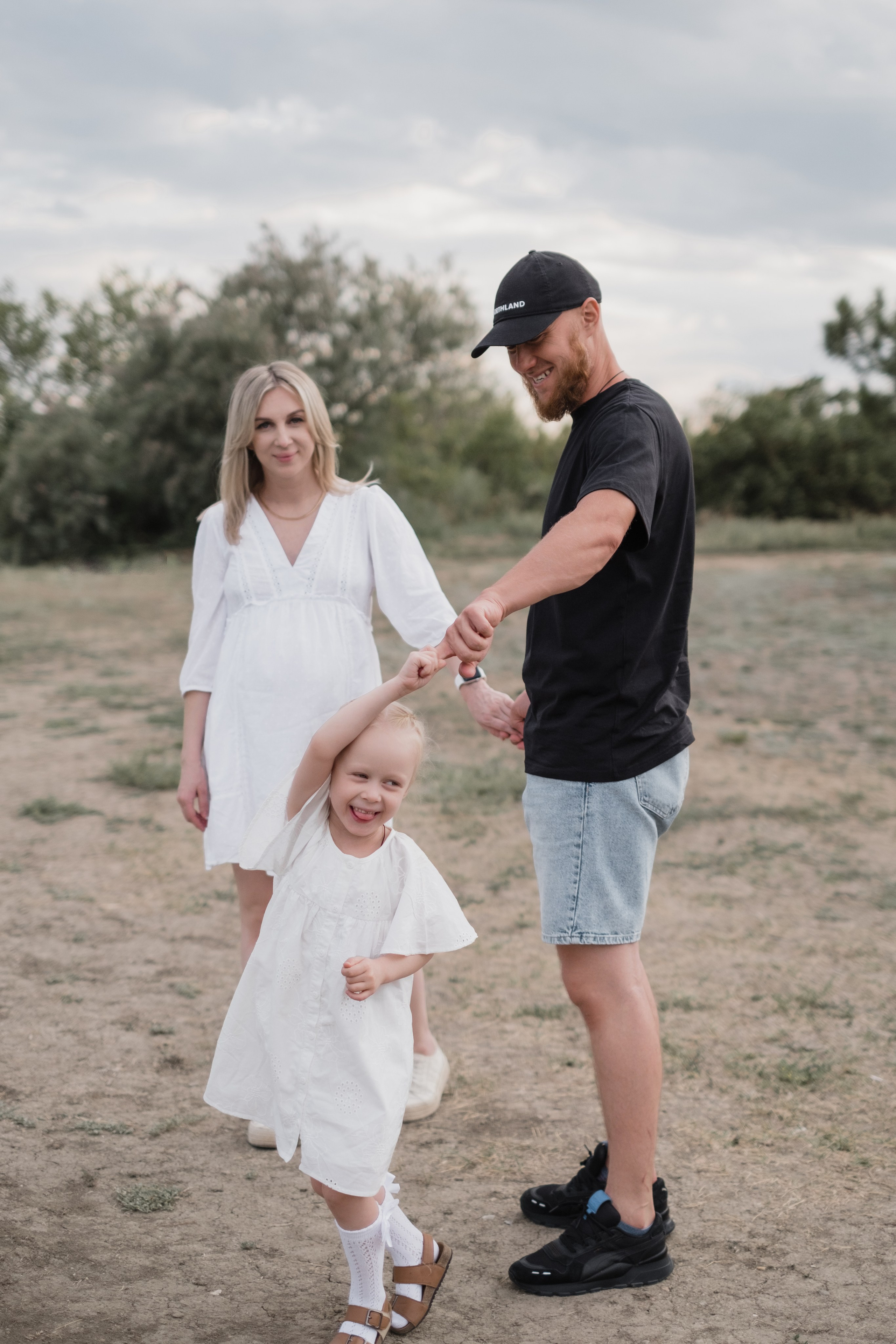 Летняя семейная прогулка. Свадебный и семейный фотограф г. Волгоград Биленко Ангелина