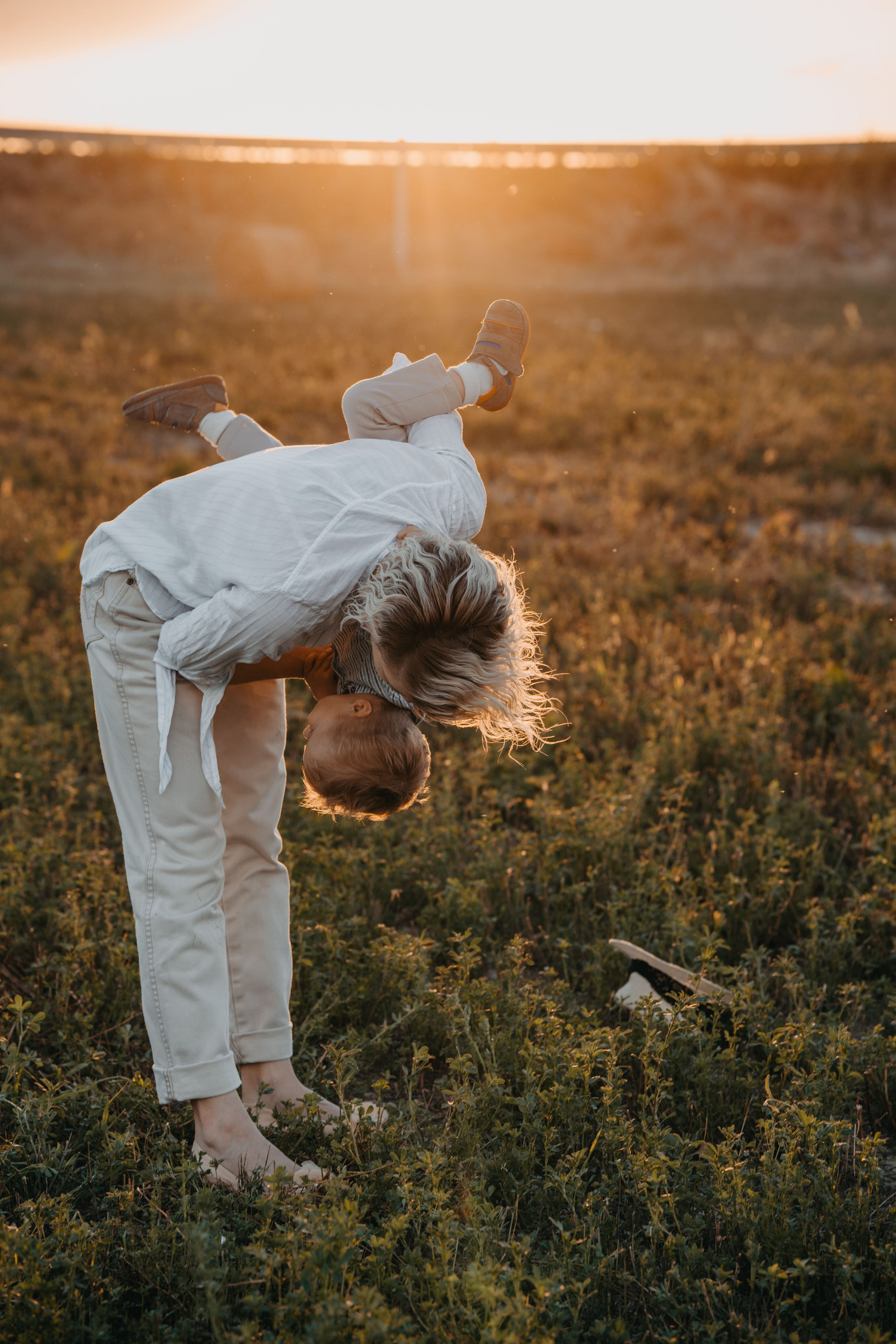 Дарья и Марк на закате. Семейный фотограф, женский фототерапевт