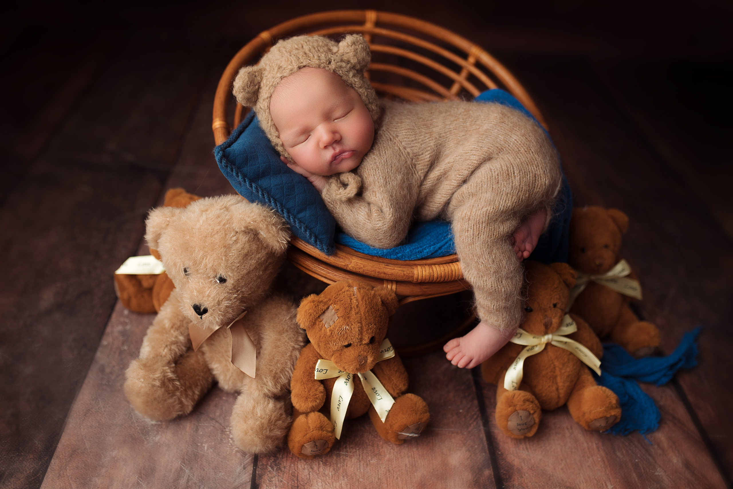 Новорожденные. Фотограф беременности, новорожденных Москва. годики под ключ