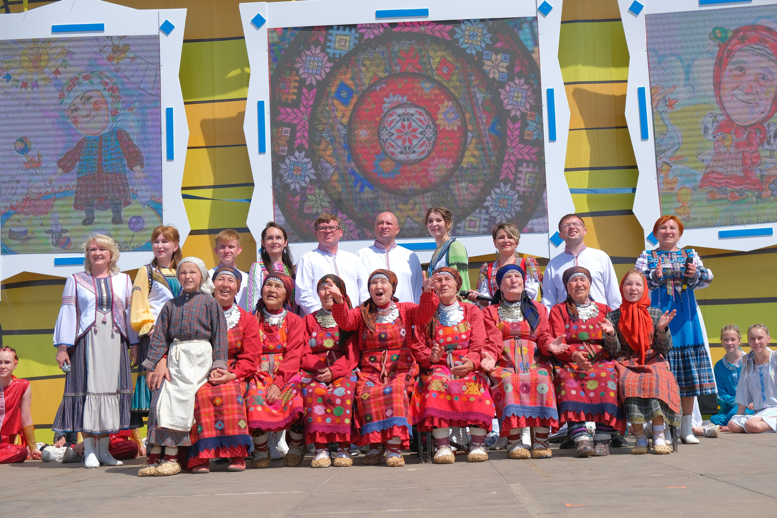 Удмуртский национальный праздник «Гербер». 2022. Максим Егоров, г. Ижевск. Репортажная, предметная съёмка и фуд-фотография