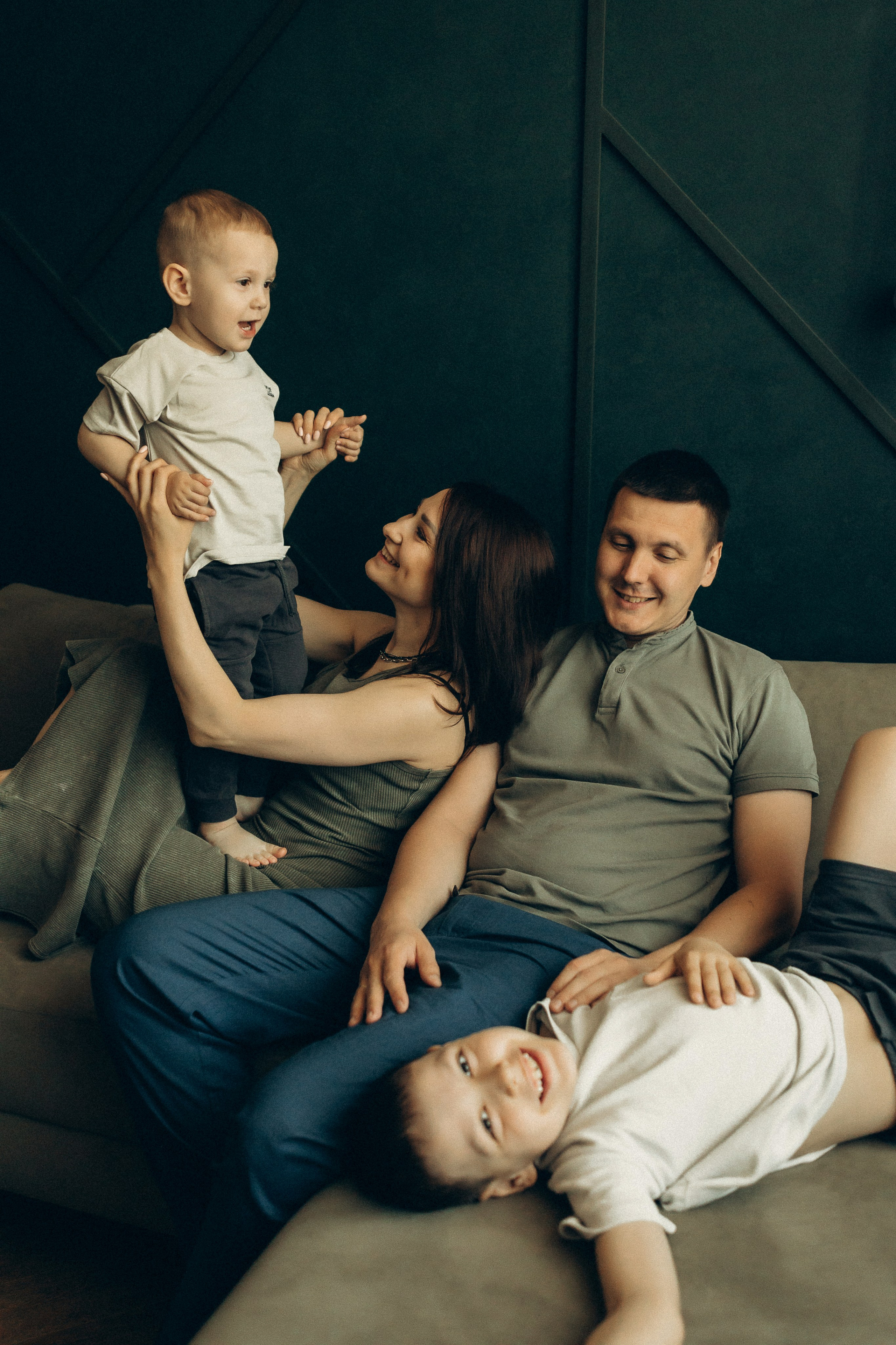 Лена, Дима, Данил и Тимур. Семейный фотограф и детский фотограф в Волгограде Алеся Бутакова — дет