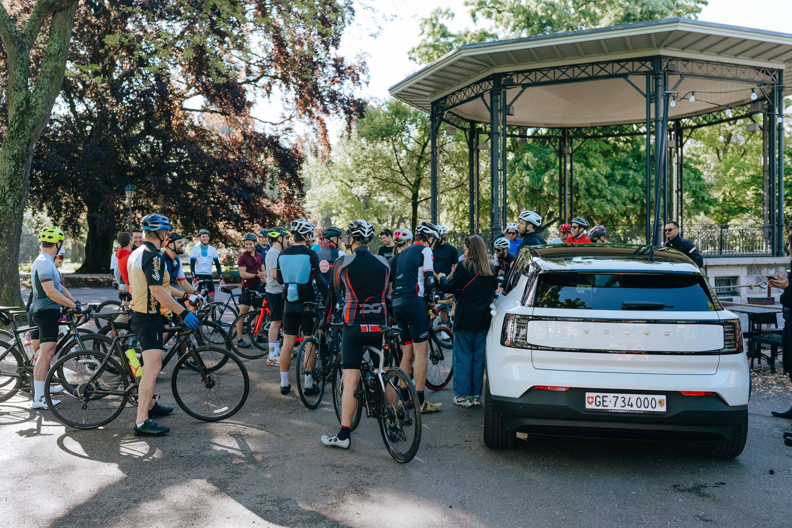 Commercial Photographer Geneva | Interior, Business & Restaurant Photography. Professional Wedding Photographer Geneva & Romande Switzerland | Tanya Creator