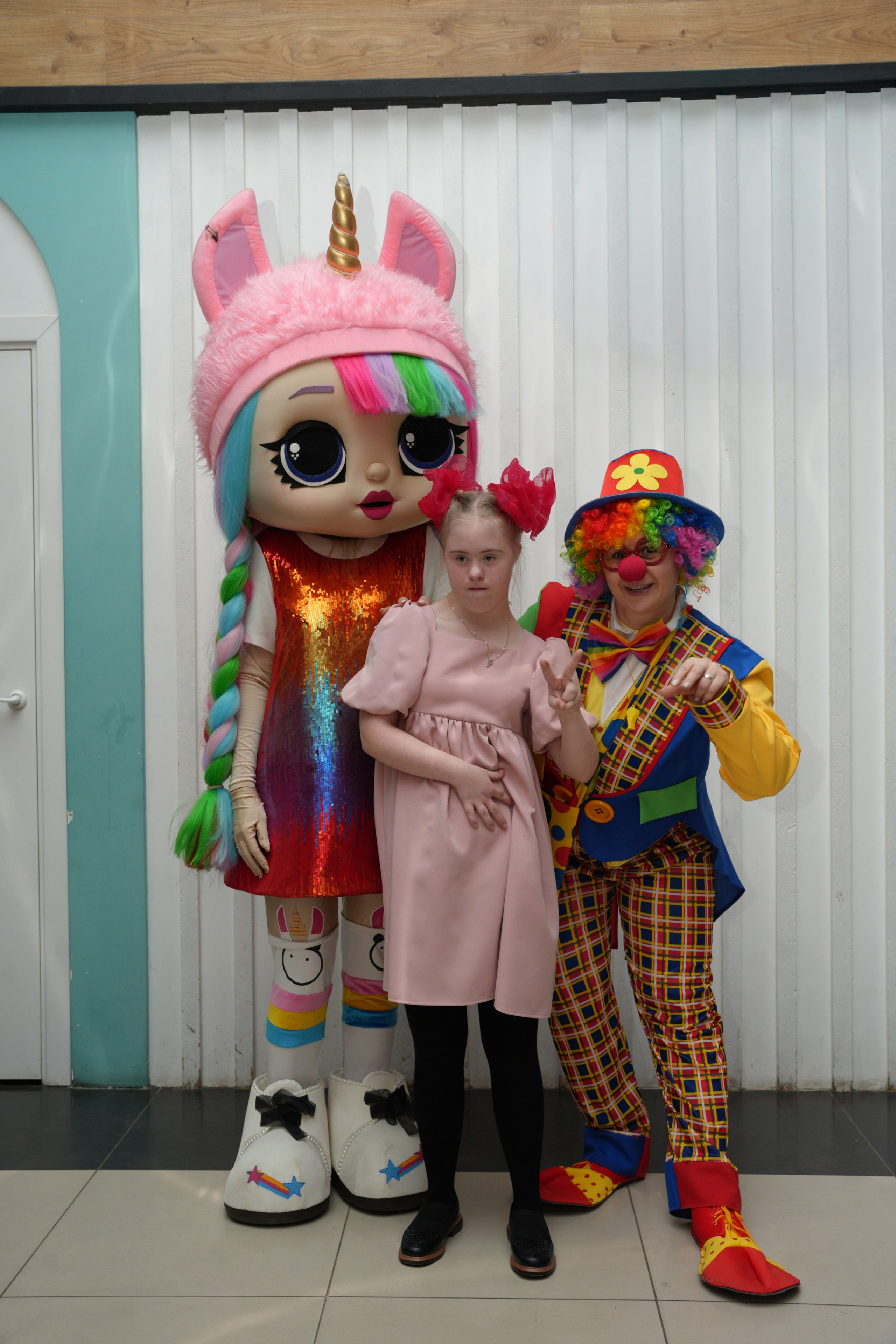 Социально —благотворительная акция «Ты в этом мире не один», посвященная Международному дню инвалидов. ВЫПУСКНЫЕ АЛЬБОМЫ, Школьный фотограф, семейный и свадебный в Саратове и области Ольга Плаксина