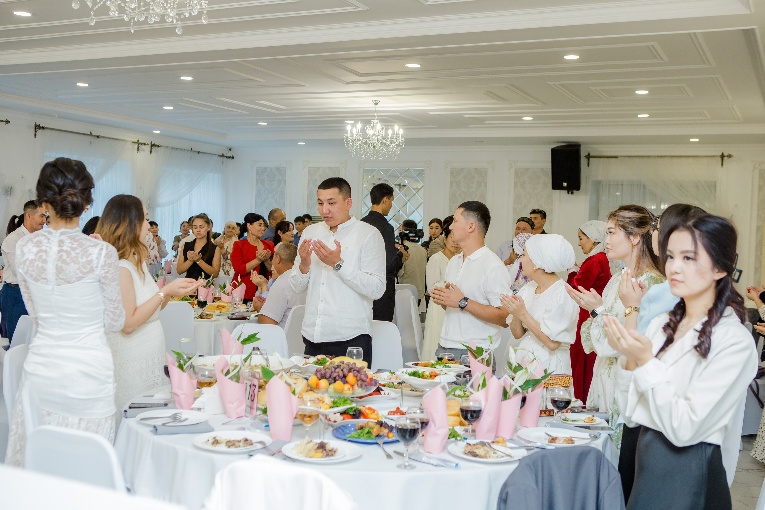 QYZ UZATU ZHADYRA. Свадебный и репортажный фотограф в Астане T.Yertay «Nomad media»