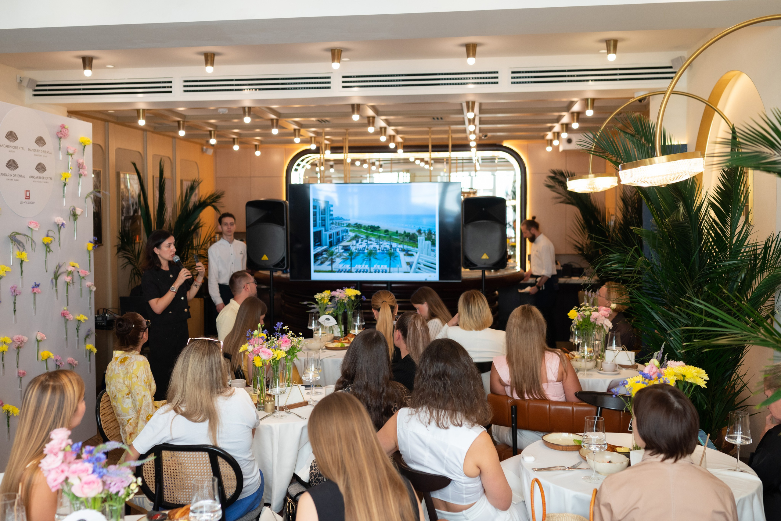 Mandarin Oriental в Garda Cafe. Женский и семейный фотограф в Москве и Красногорске Светлана Левченко