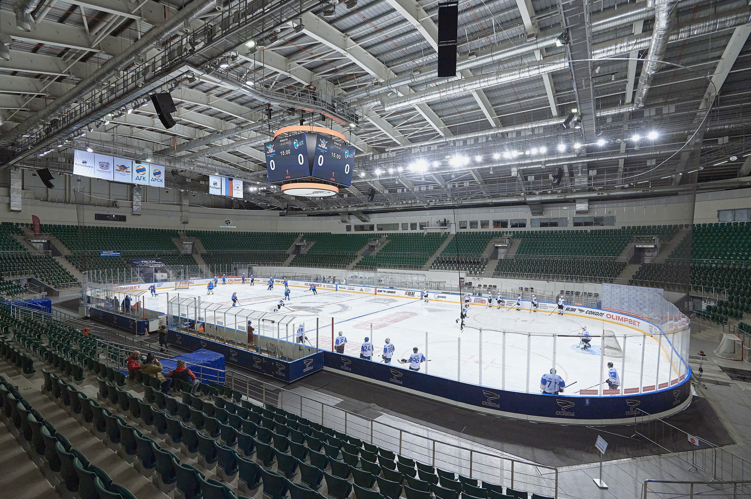 Платинум Арена — Хоккей — РусГидро. Фотограф Яковлев Роман — Красноярск