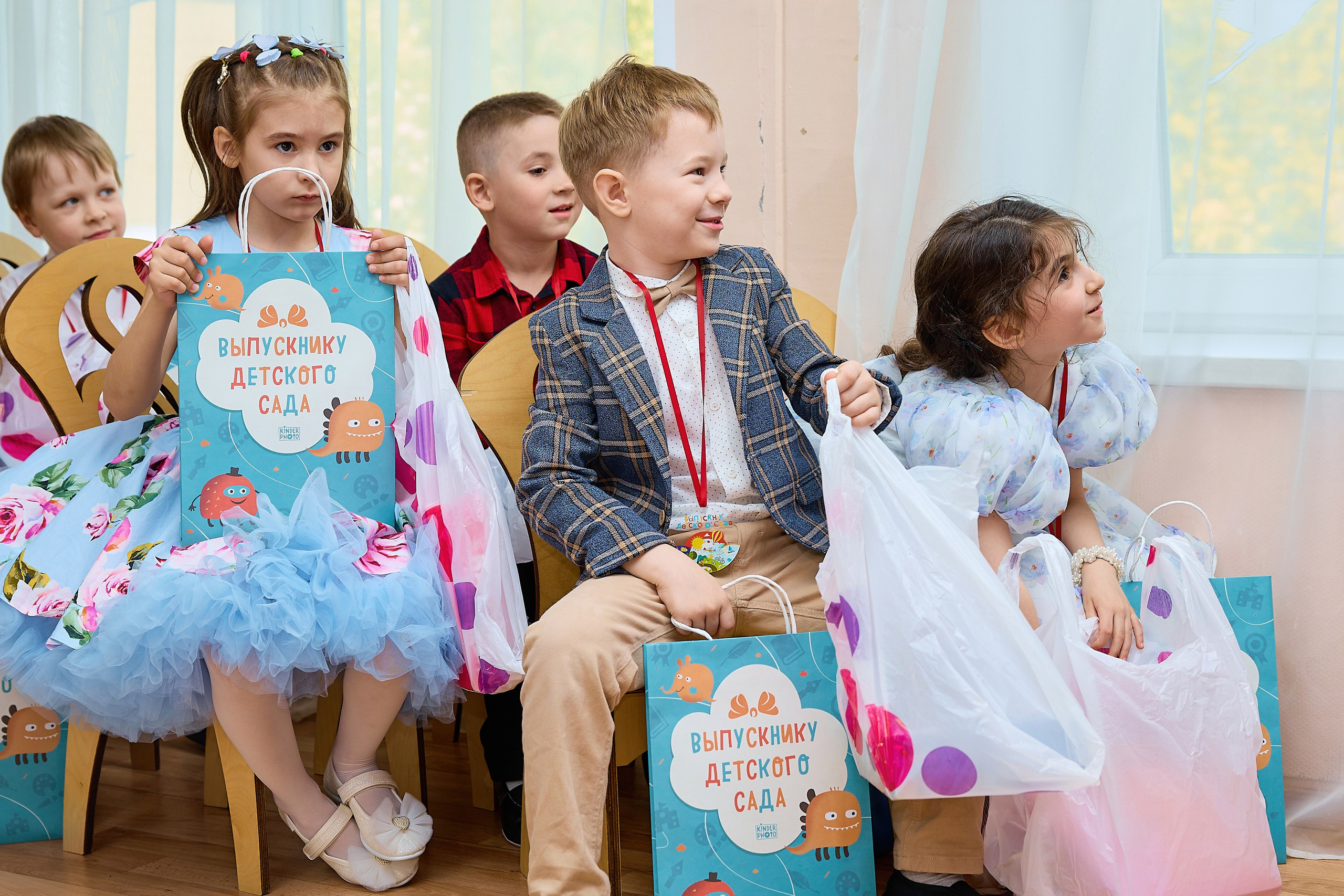 Фотосъёмка выпускного утренника в детском саду. Выпускные альбомы в Москве фотограф Алина Пащук