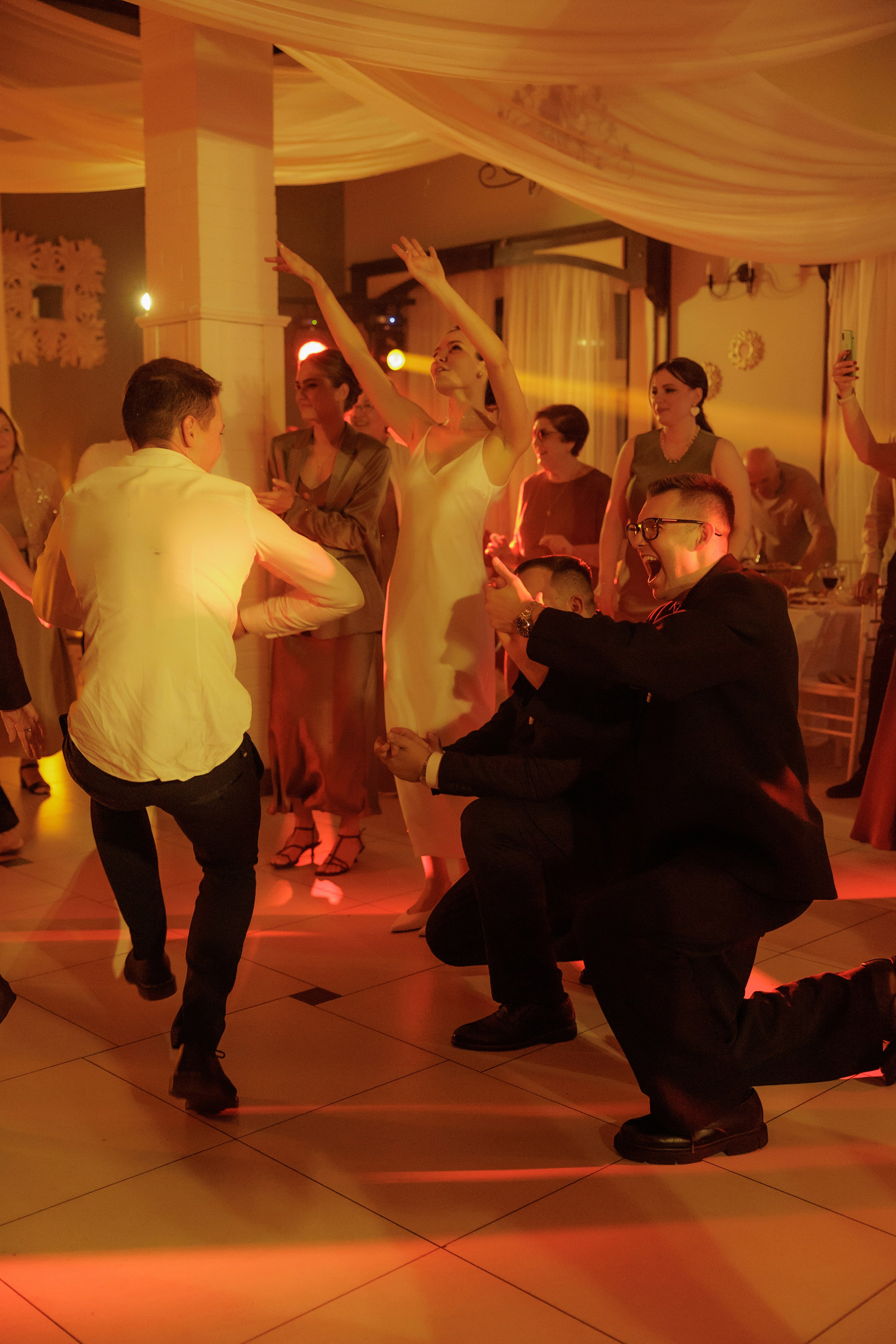 Ты рядом со мной, и это — самый чистый кайф! ♥. Свадебный фотограф Калининград