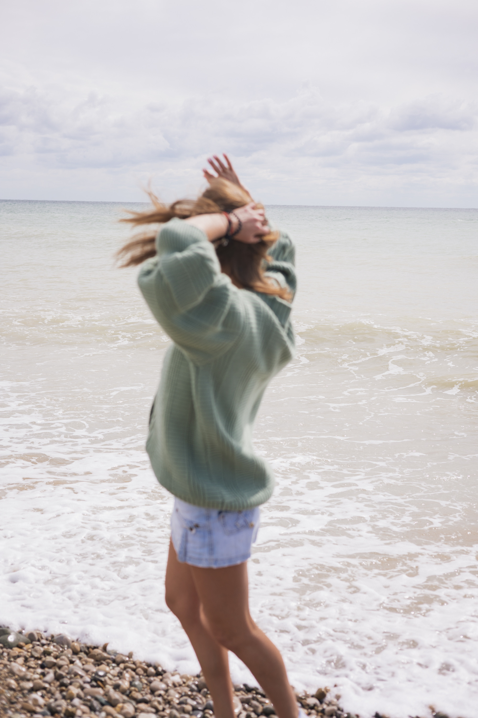 Прогулка по берегу. Женский фотограф в Москве Александра Осипова