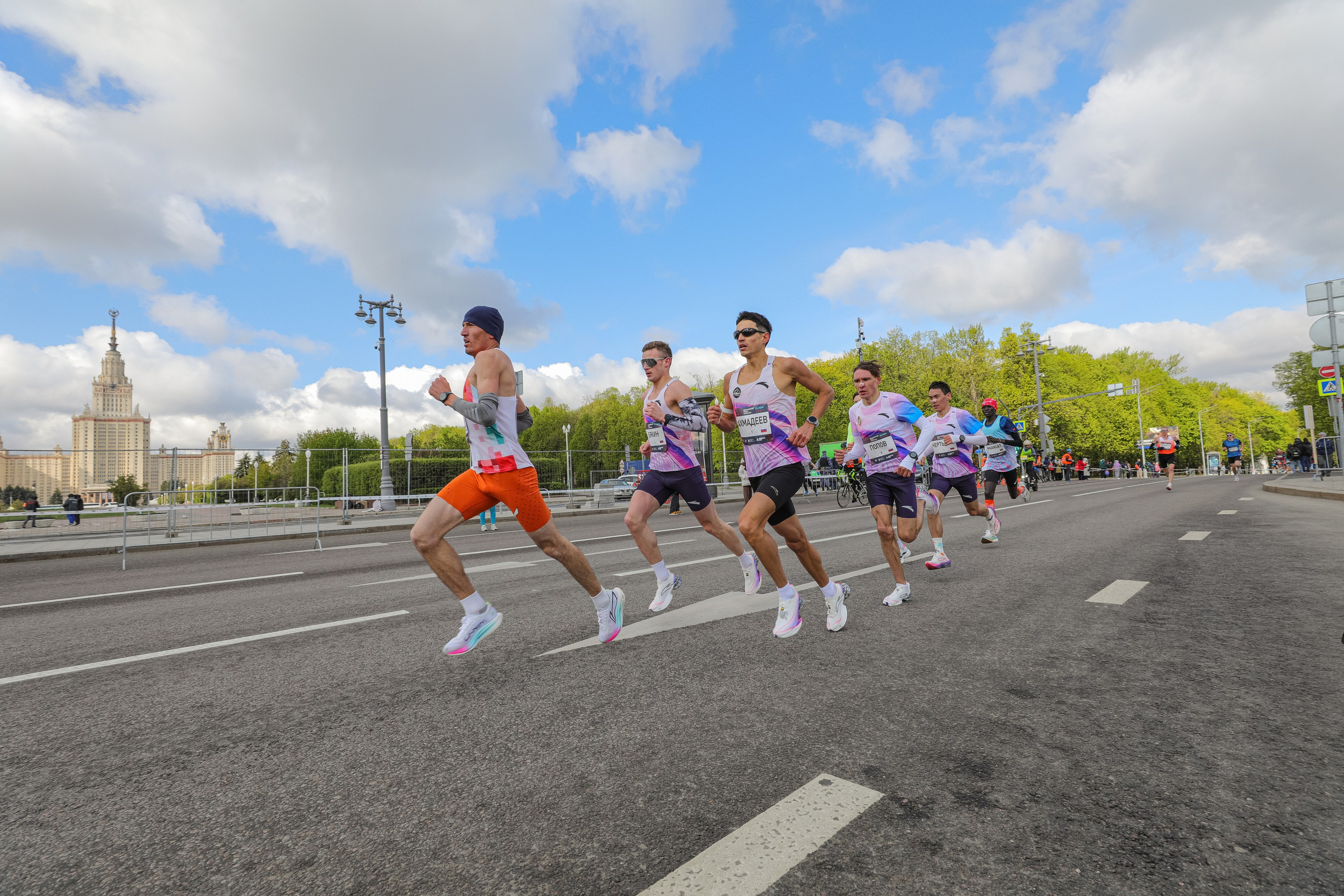 Московский полумарафон 27.04.25. Фотограф Сергей Ловкий